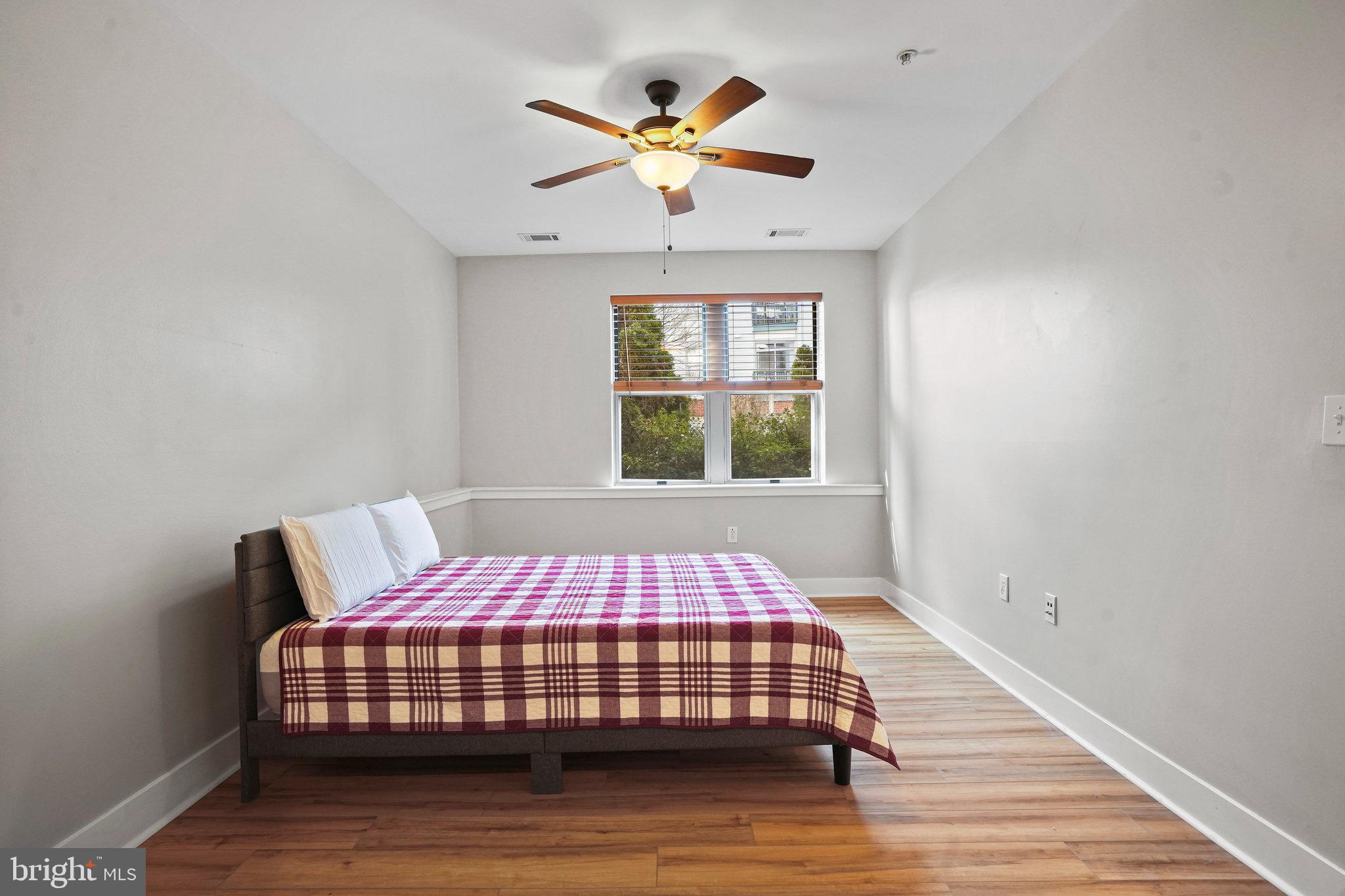 1800 WILSON - Residential Lease