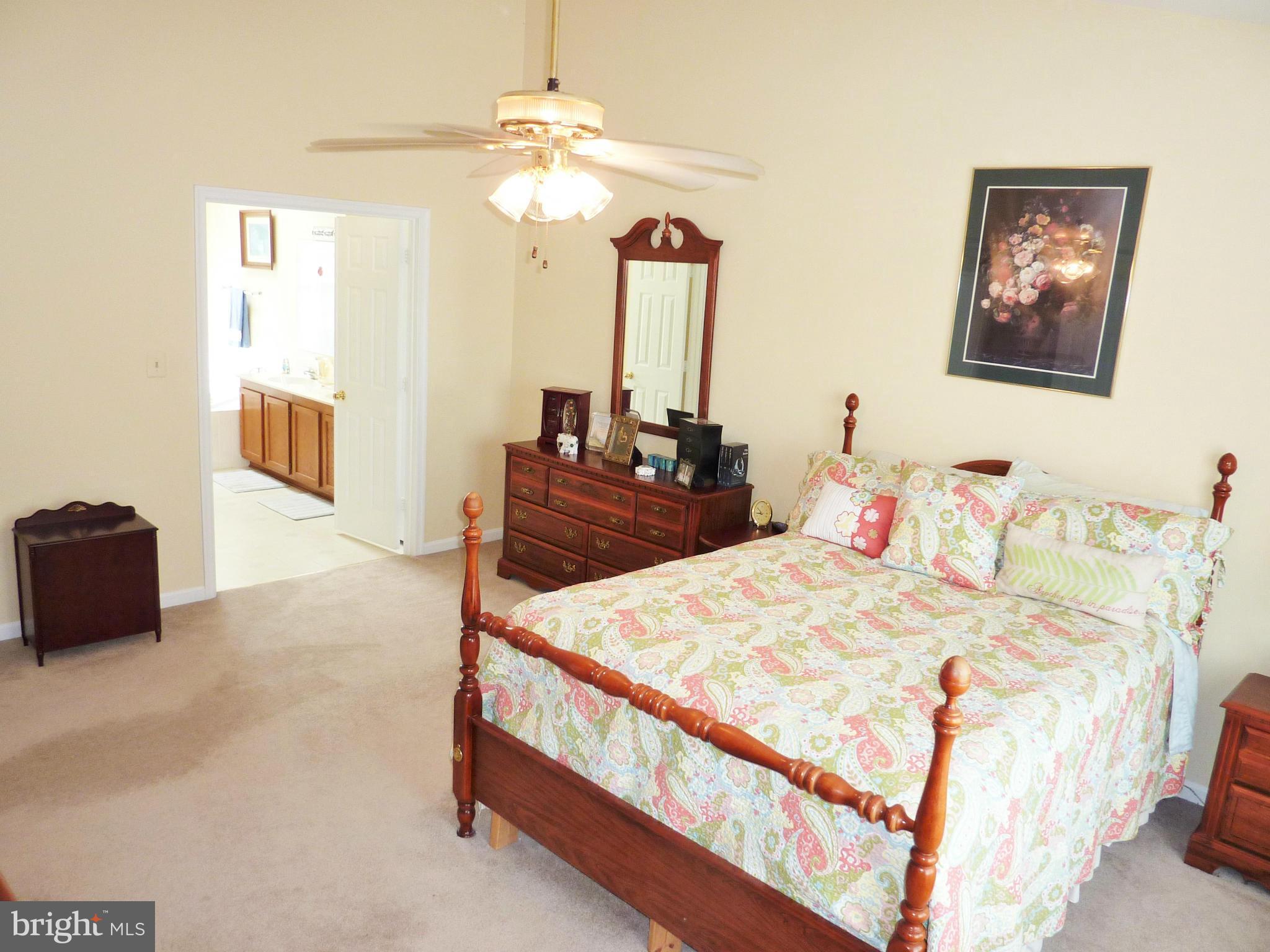 PINEBOROUGH ESTATES - Residential