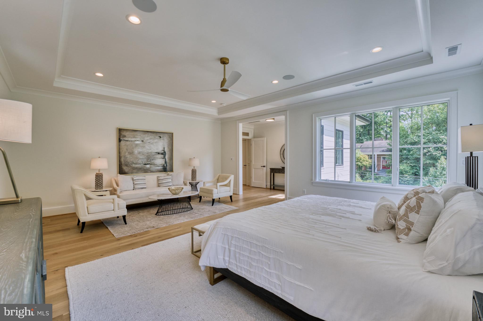 CHESTERBROOK WOODS - Residential