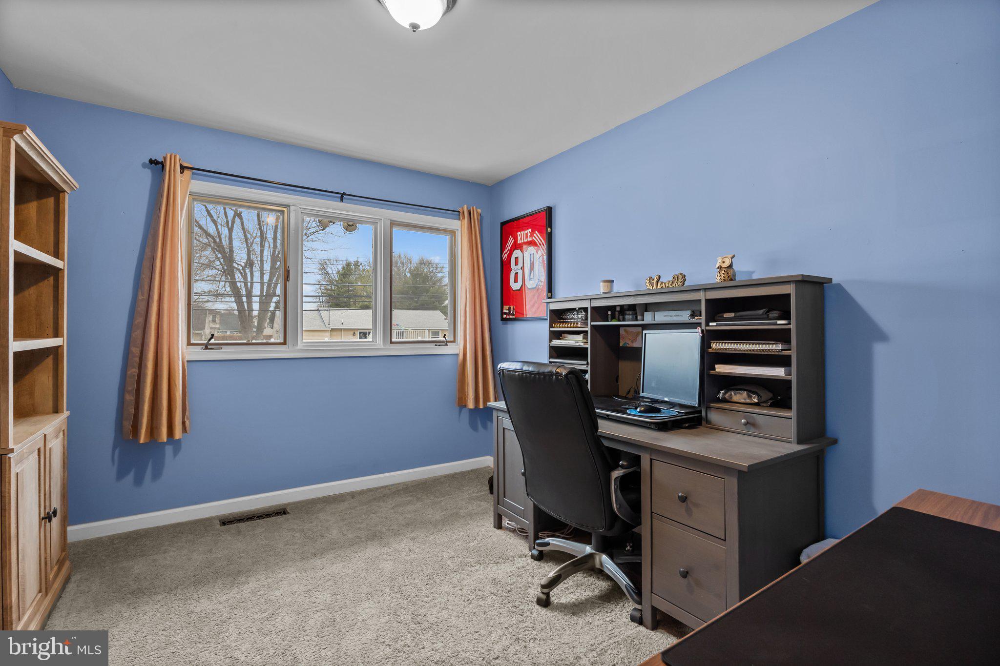 FAIRLESS HILLS - Residential