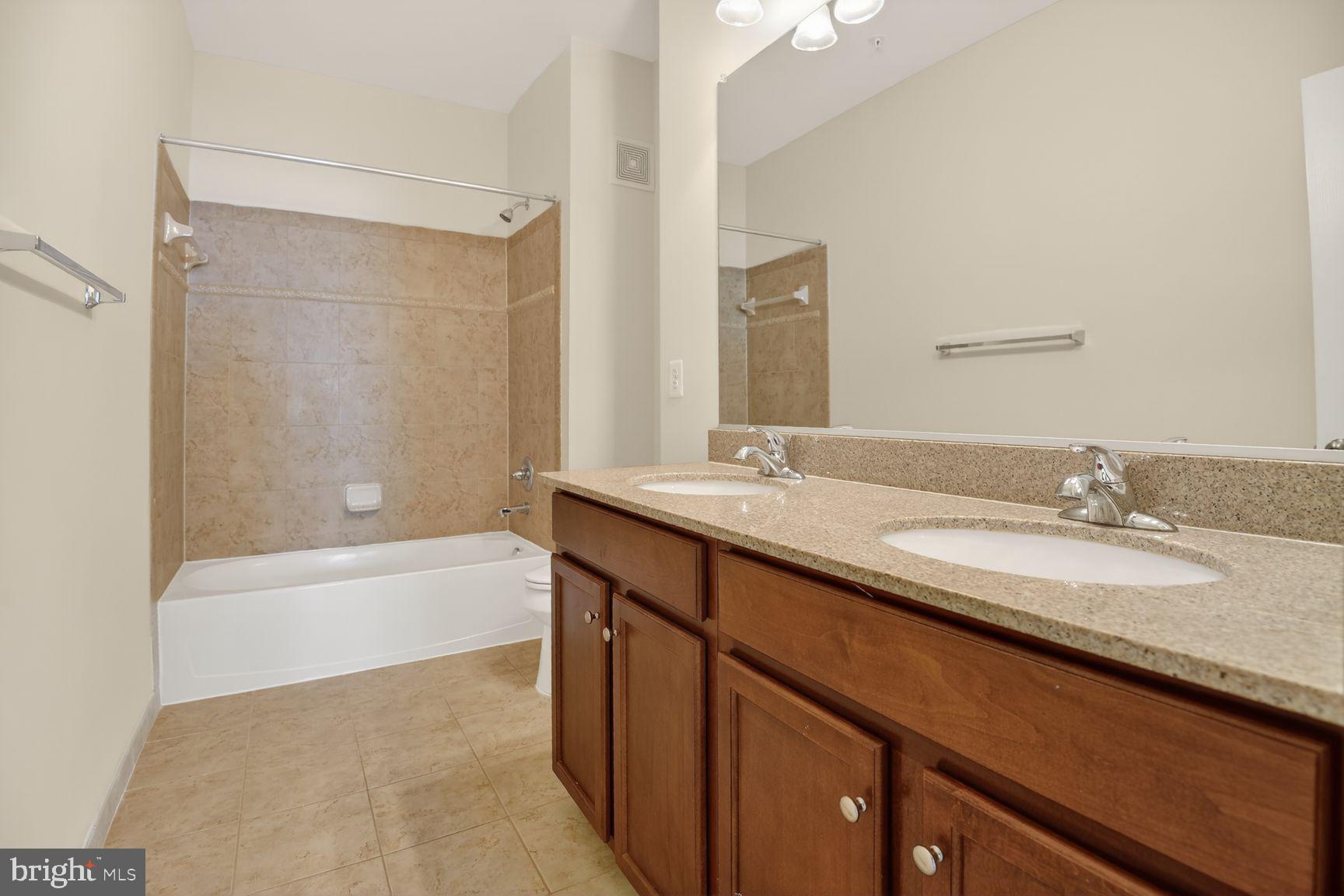 MERCER PARK CONDOMINIUM - Residential