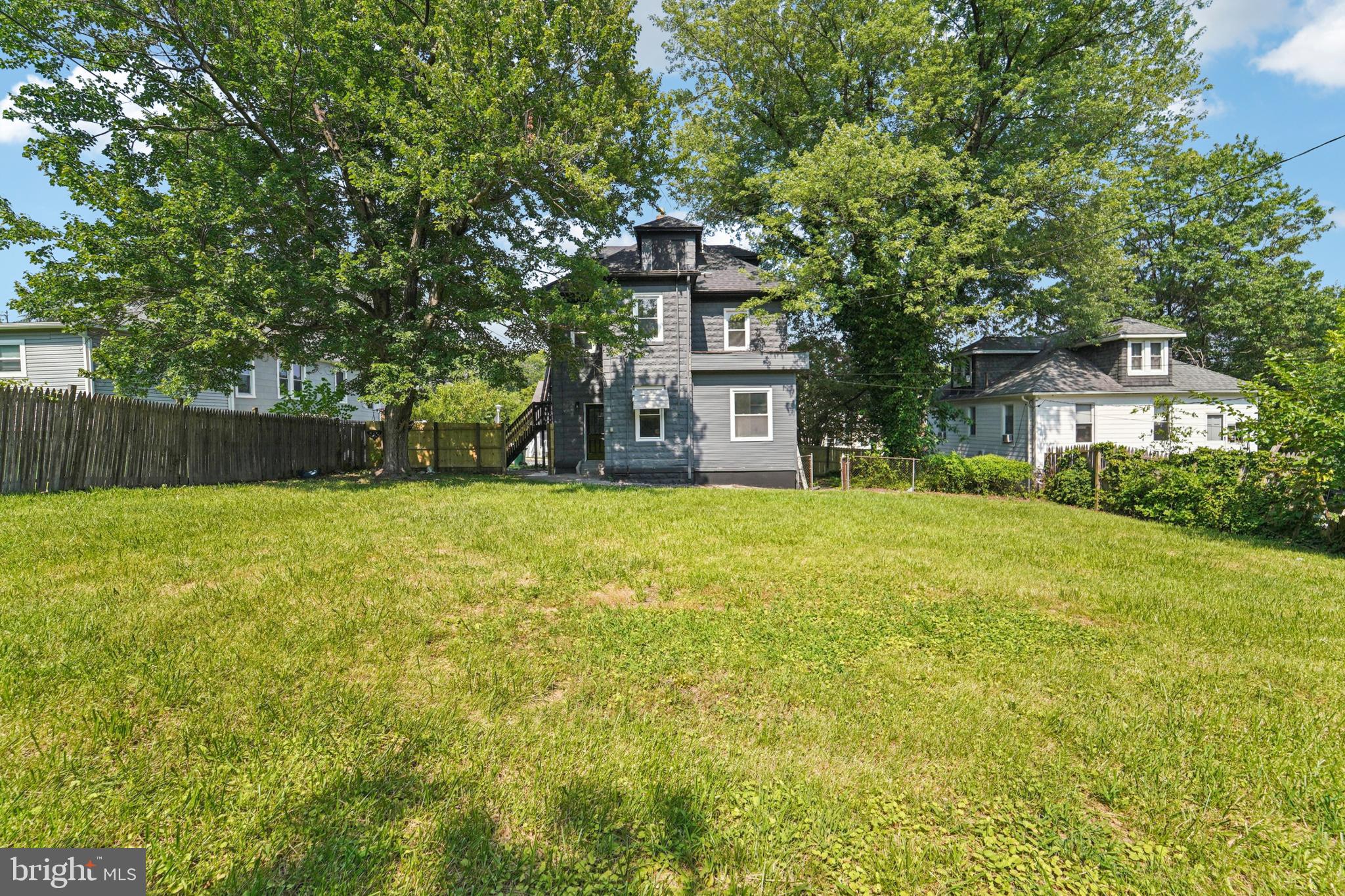 GARDENVILLE - Residential
