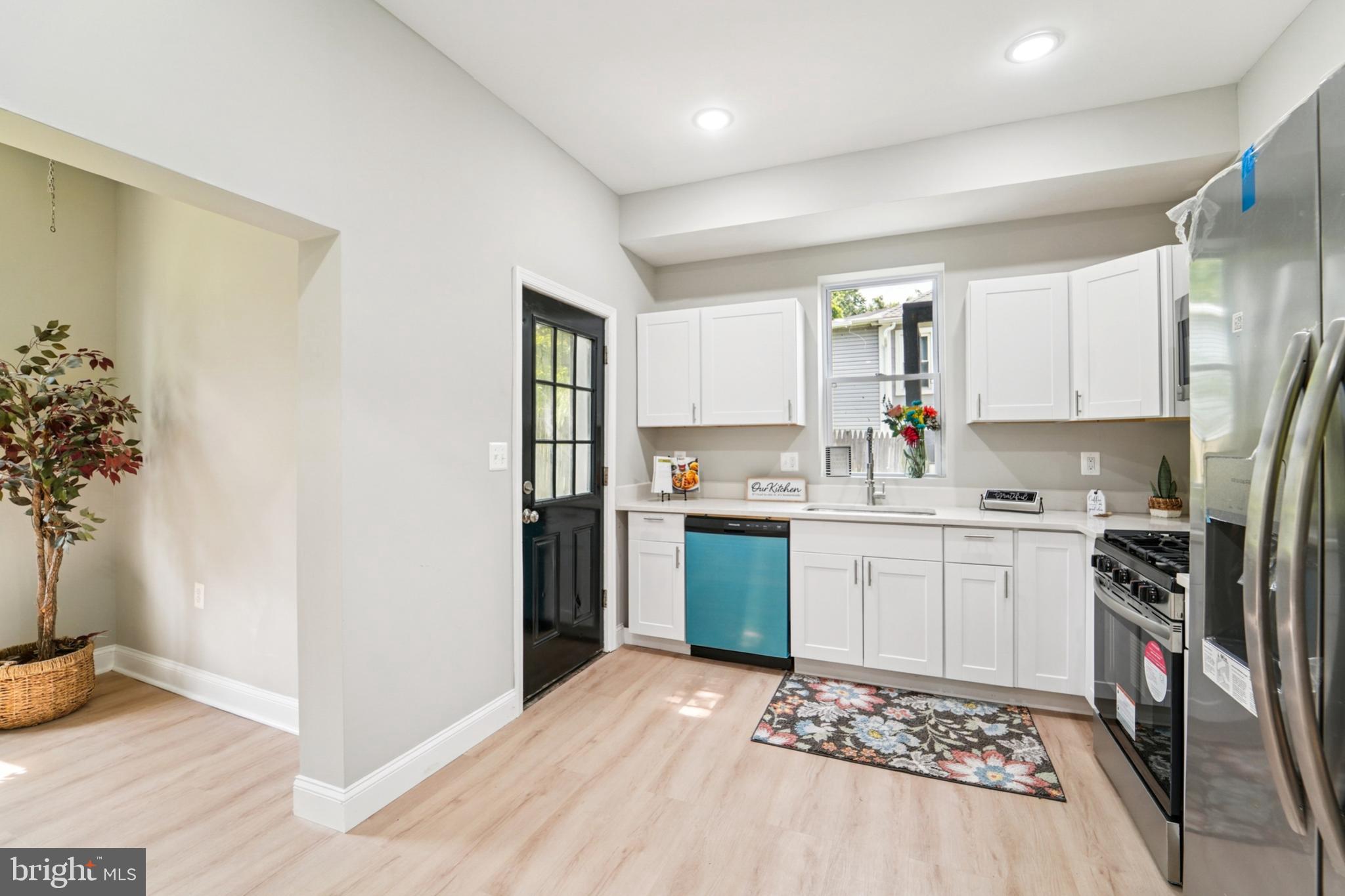 GARDENVILLE - Residential