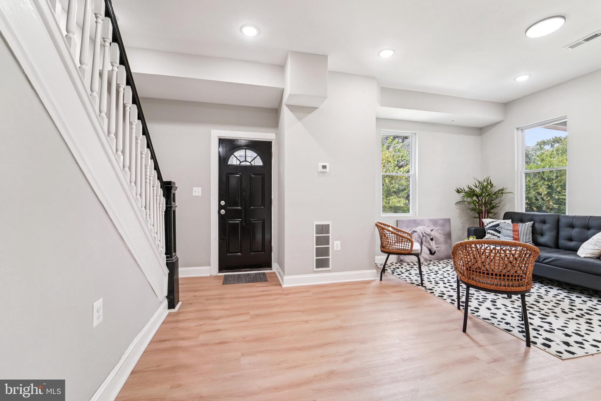 GARDENVILLE - Residential