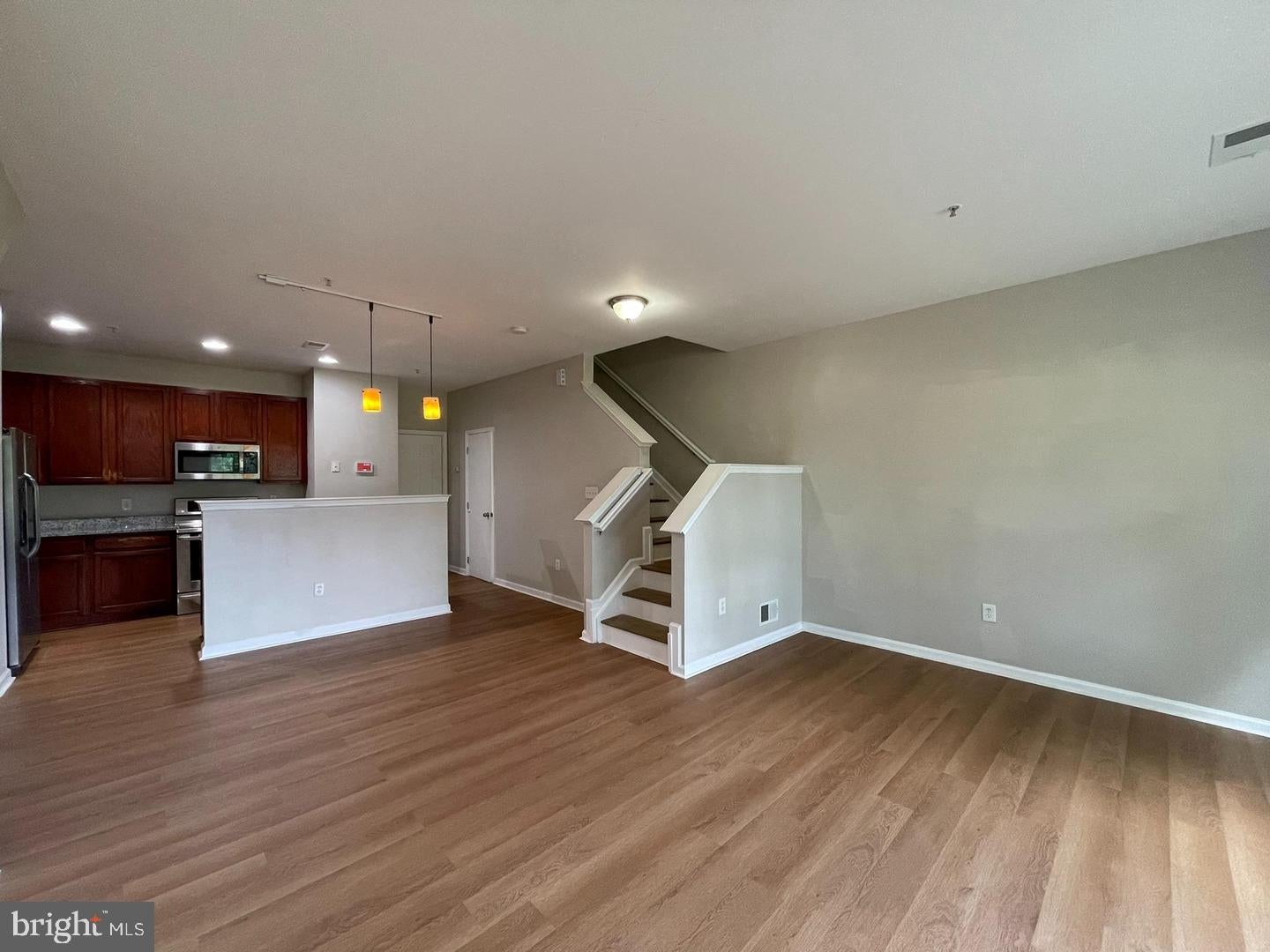 42301 ONYX TERRACE