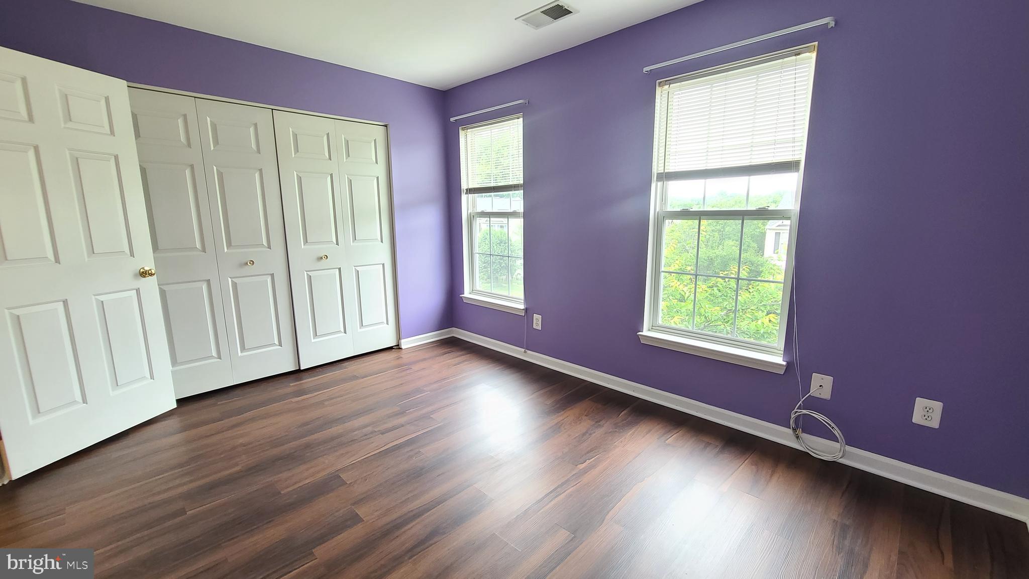 PARK CENTER - Residential Lease