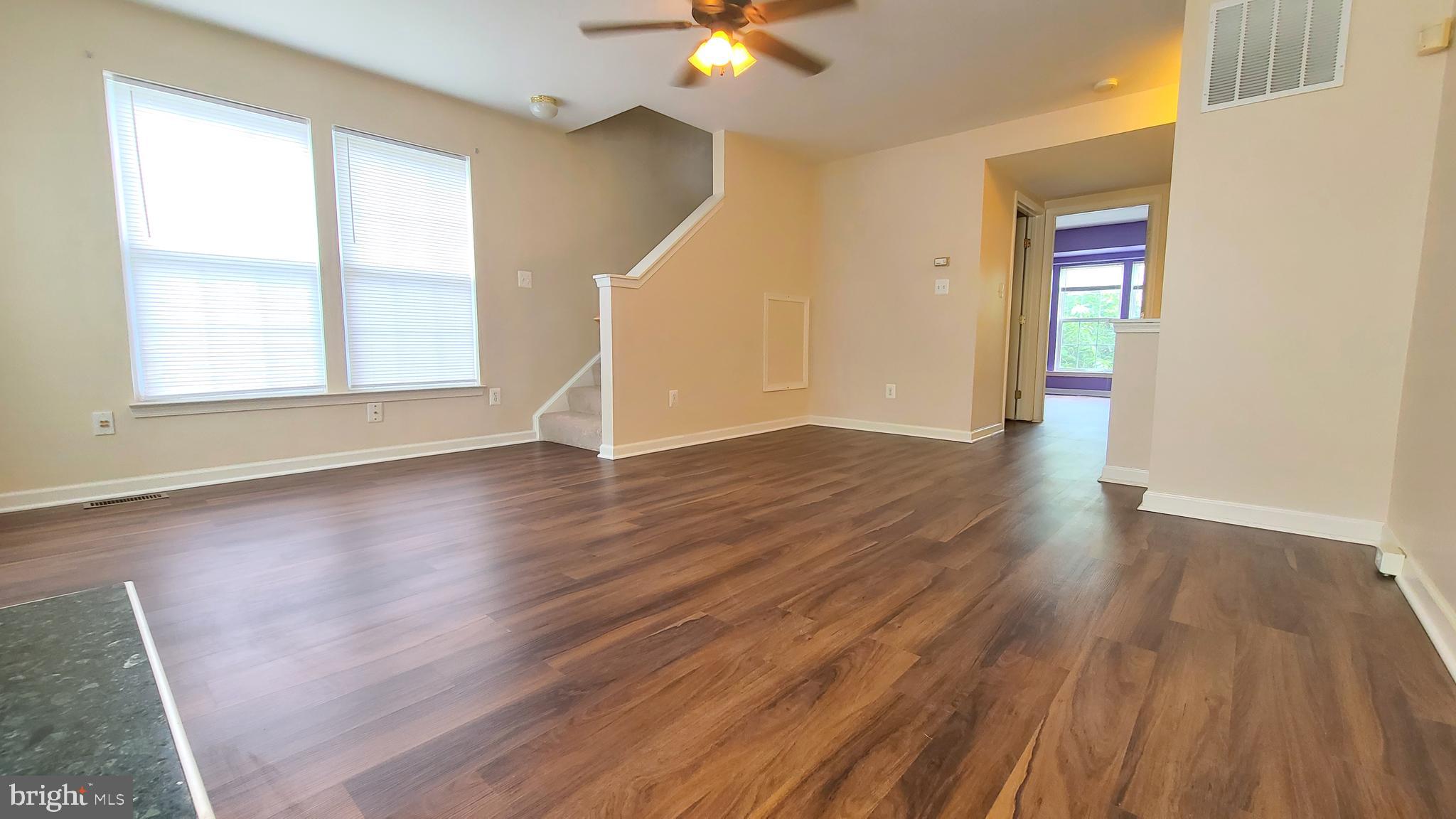 PARK CENTER - Residential Lease