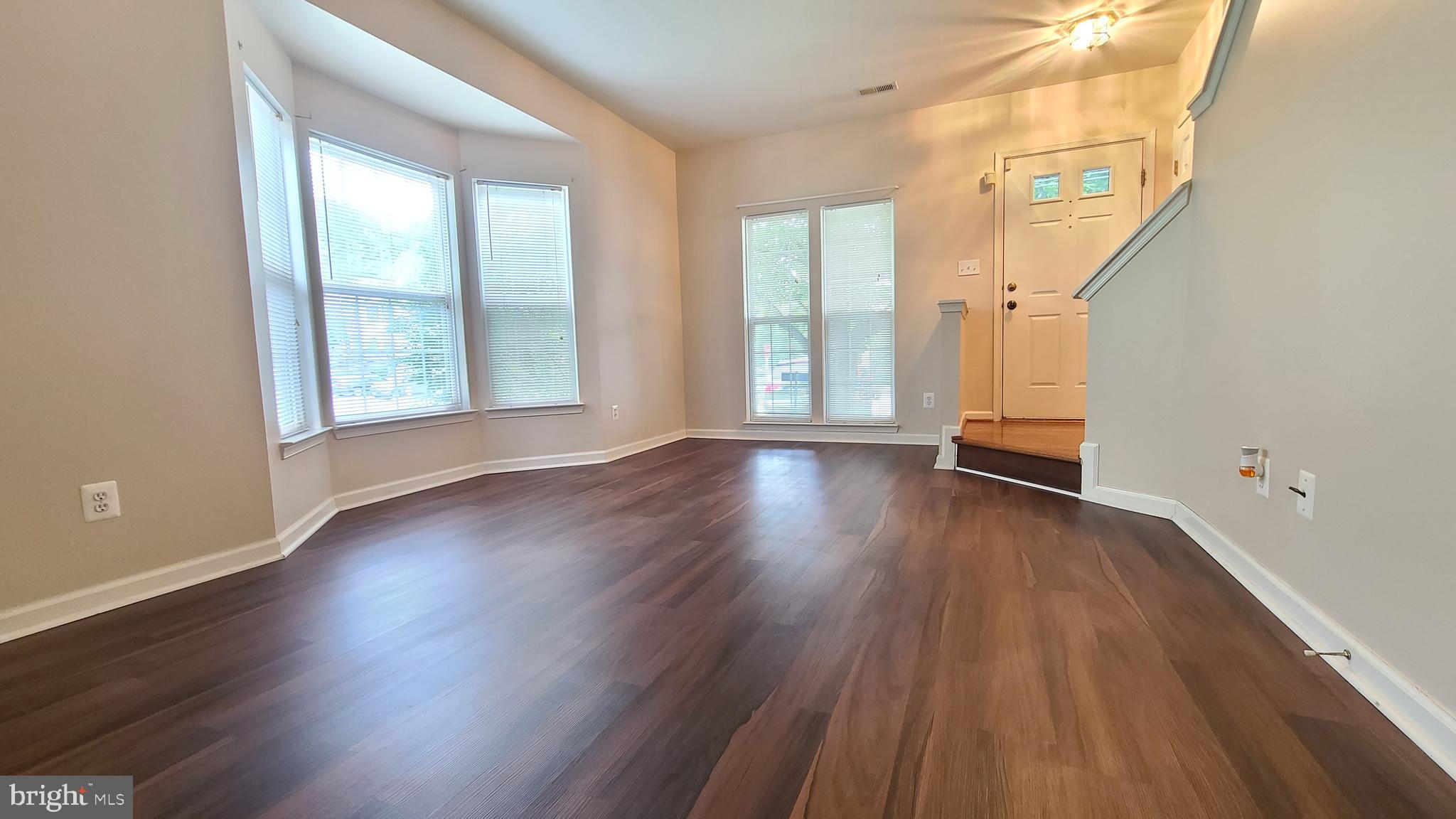 PARK CENTER - Residential Lease