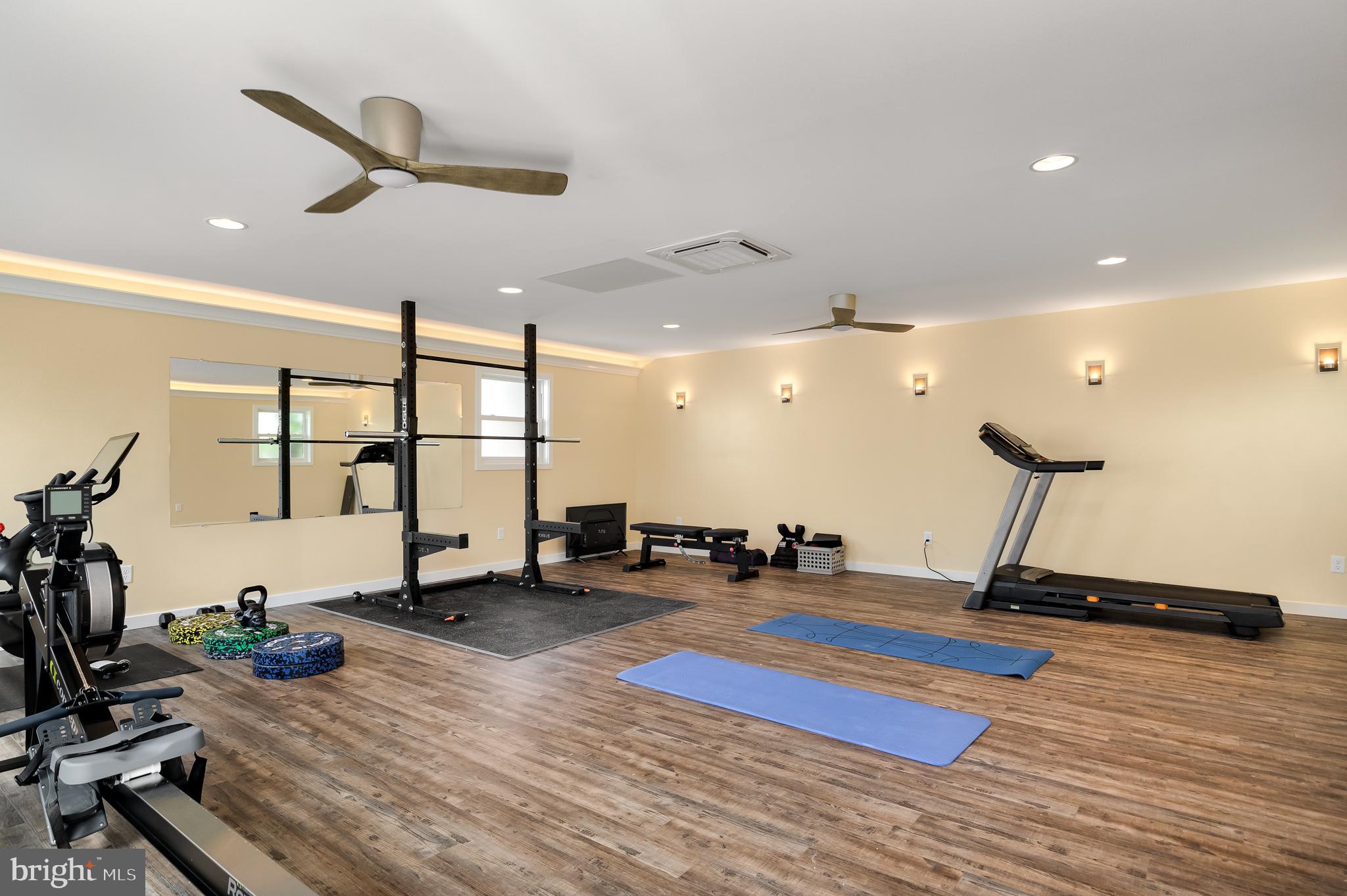 STEPHEN CITY - Commercial Sale