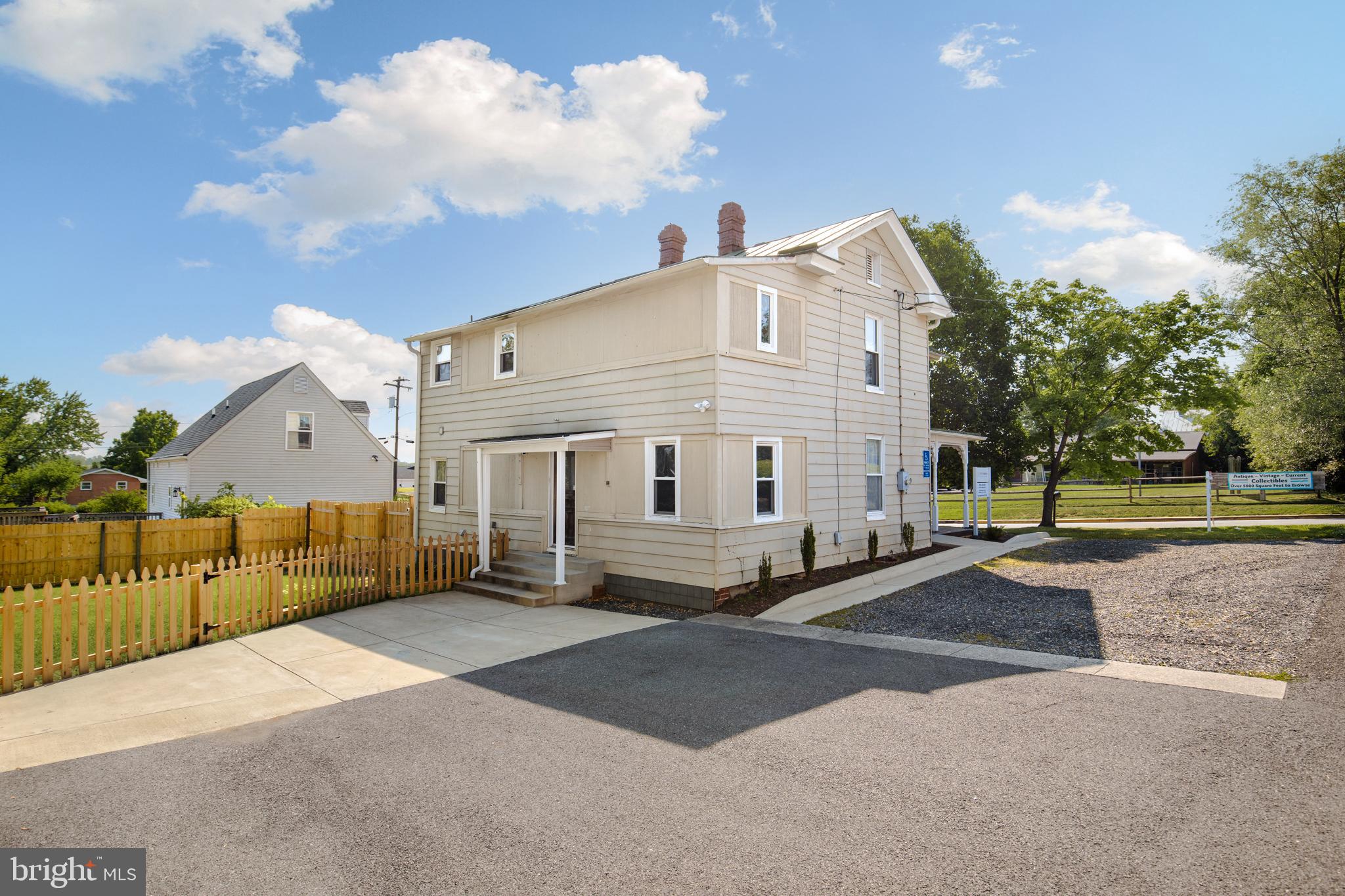 STEPHEN CITY - Commercial Sale