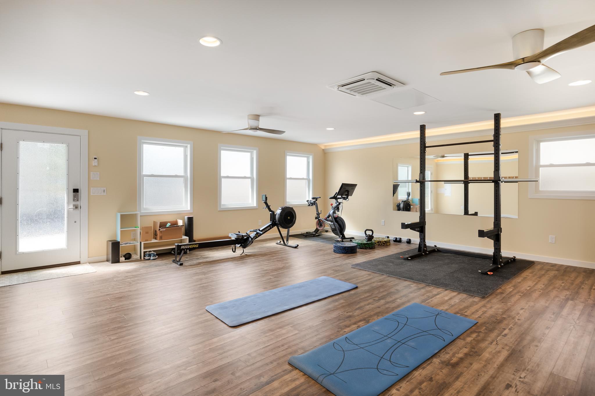 STEPHEN CITY - Commercial Sale