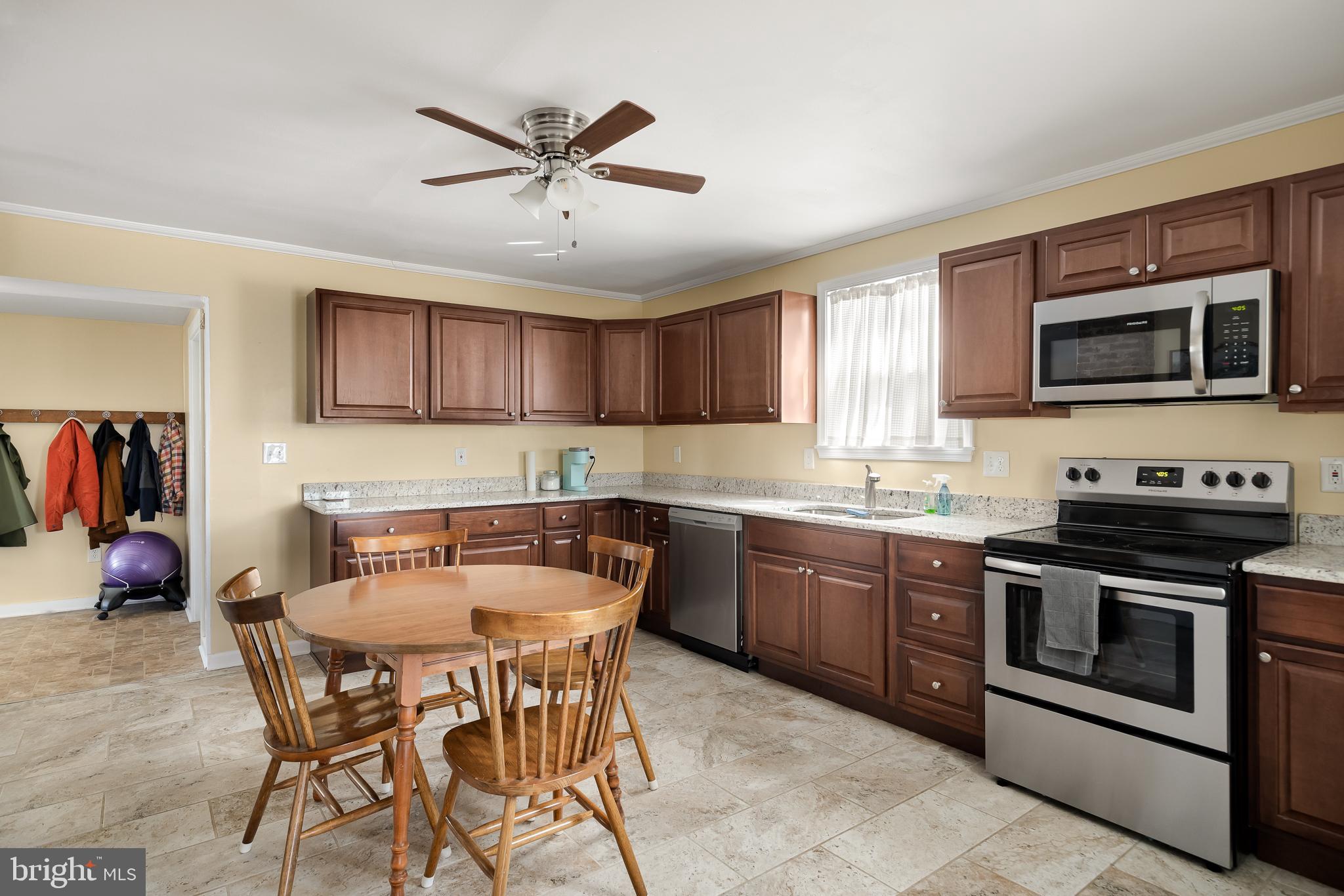 STEPHEN CITY - Commercial Sale