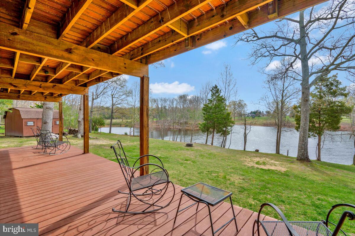 BRETON BAY ESTATES - Residential