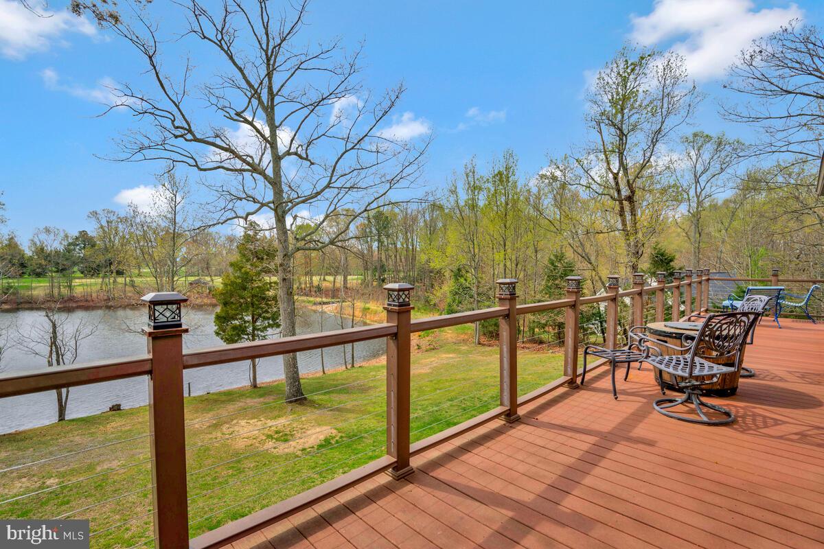 BRETON BAY ESTATES - Residential