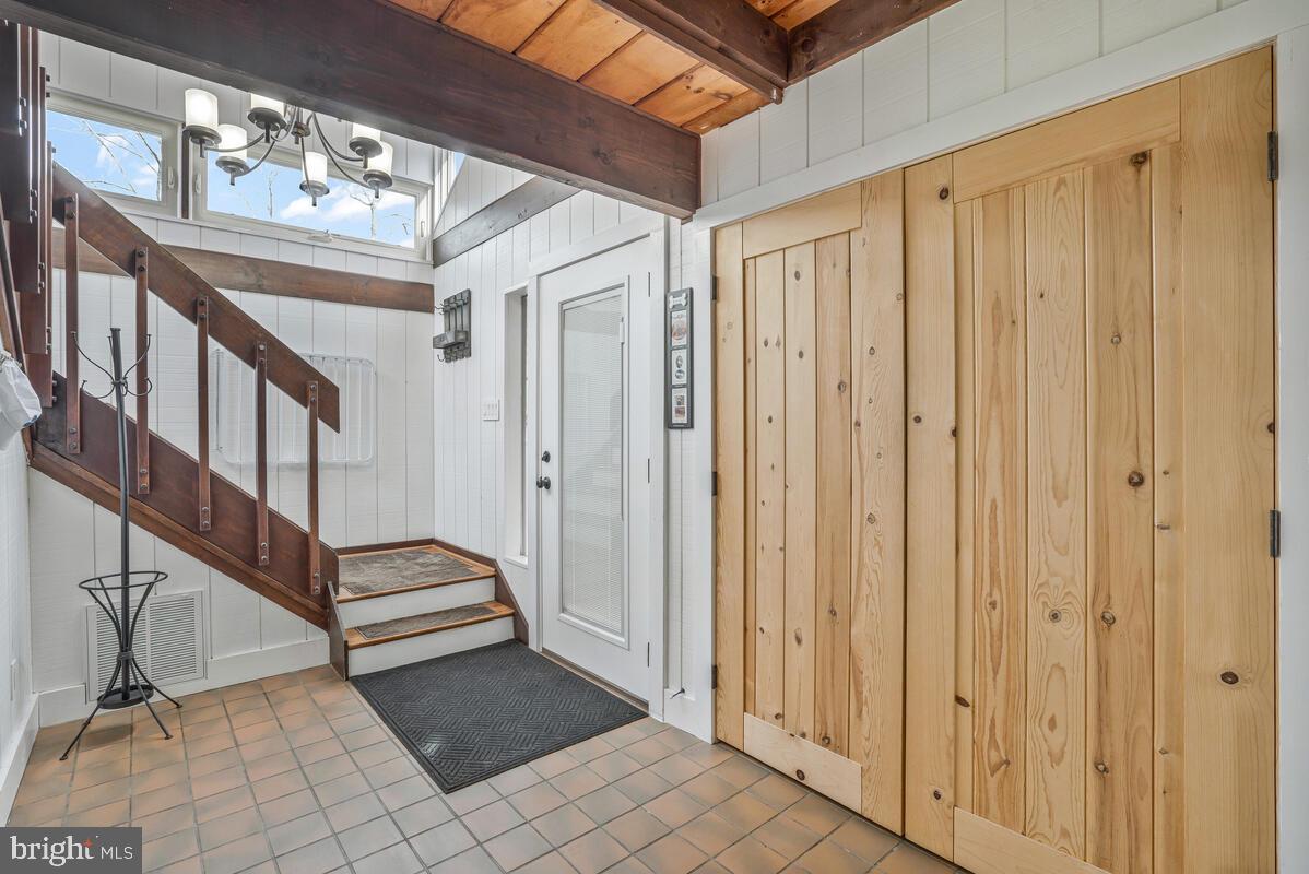 BRETON BAY ESTATES - Residential