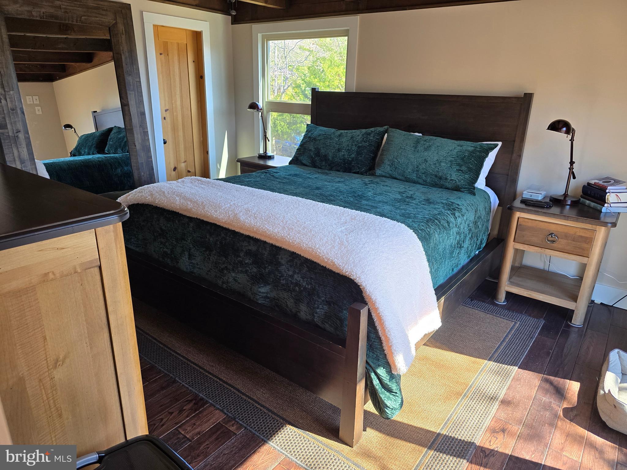 BRETON BAY ESTATES - Residential