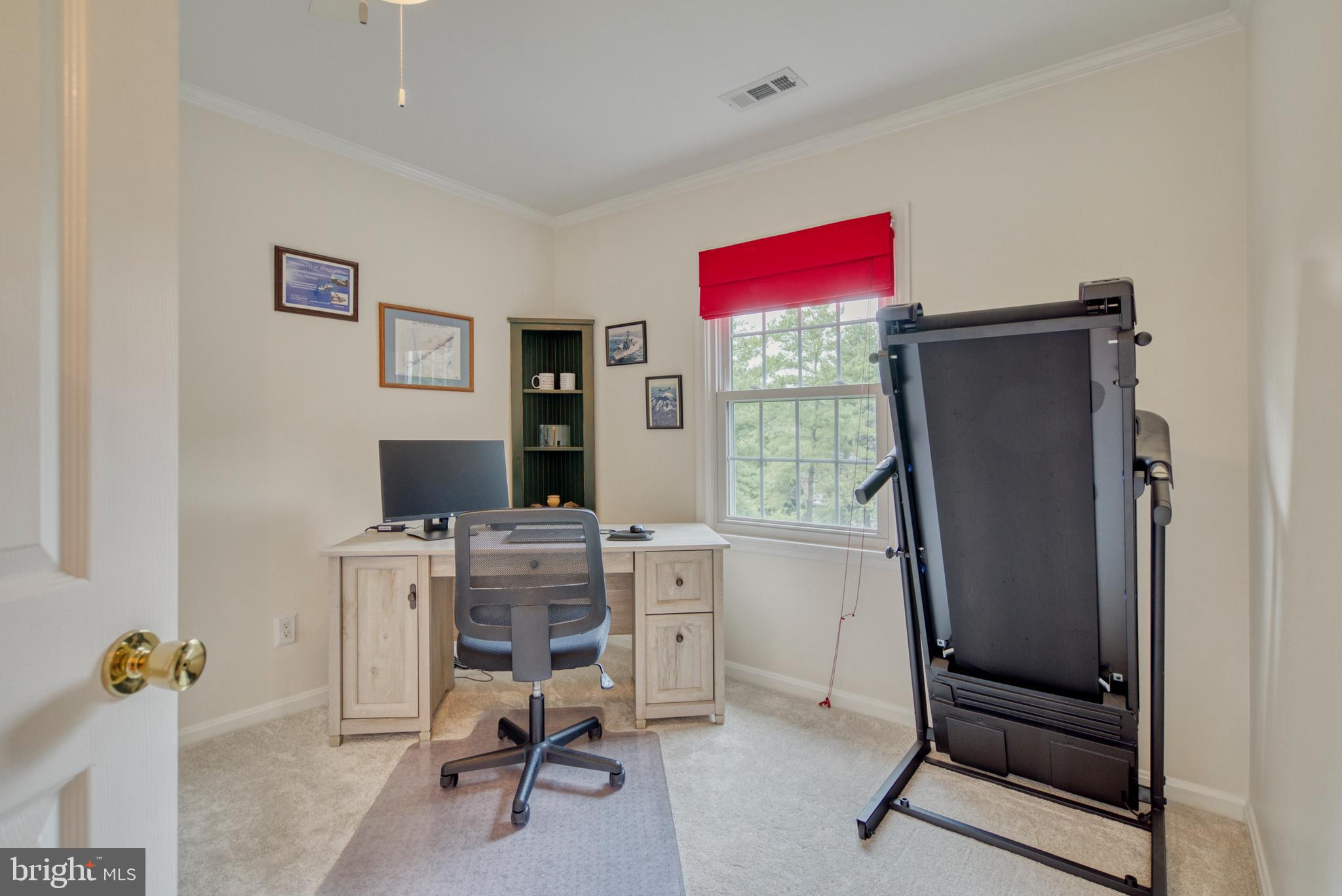 FLORIS DOWNS - Residential