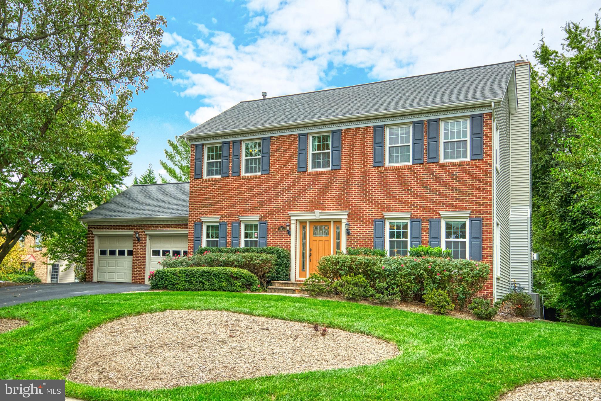 FLORIS DOWNS - Residential