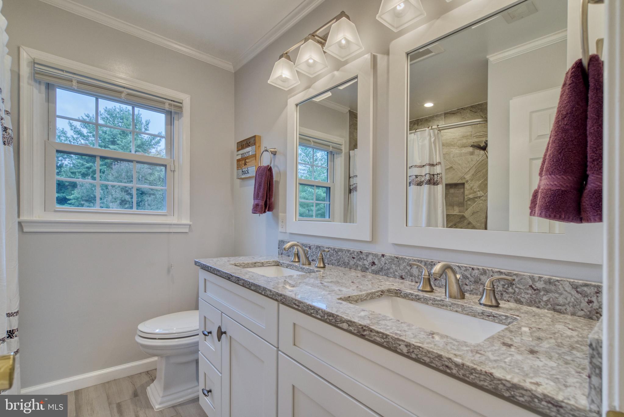 FLORIS DOWNS - Residential