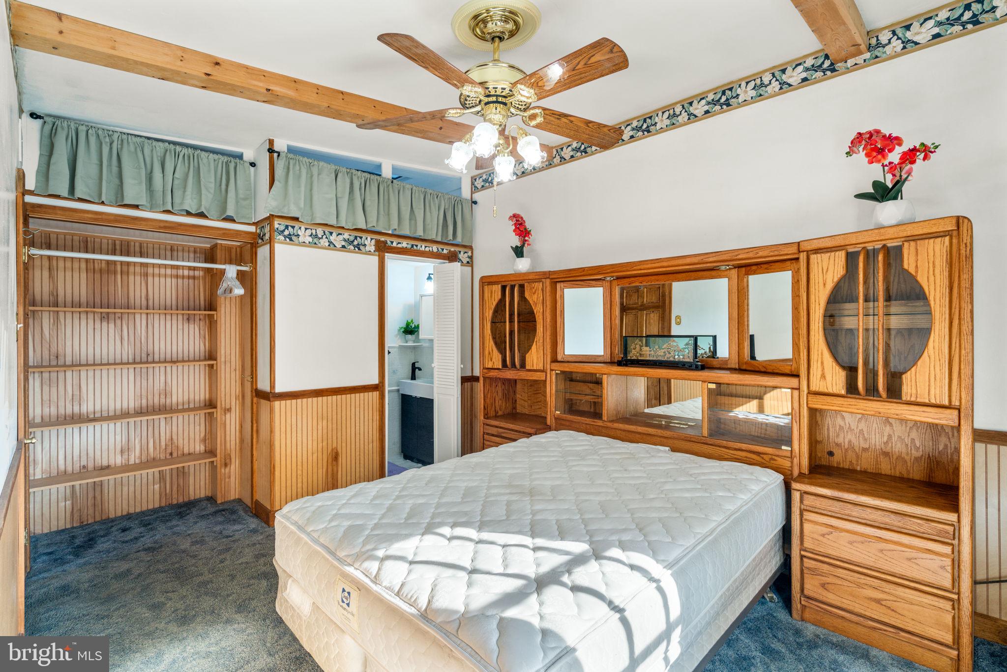 KREWSTOWN - Residential