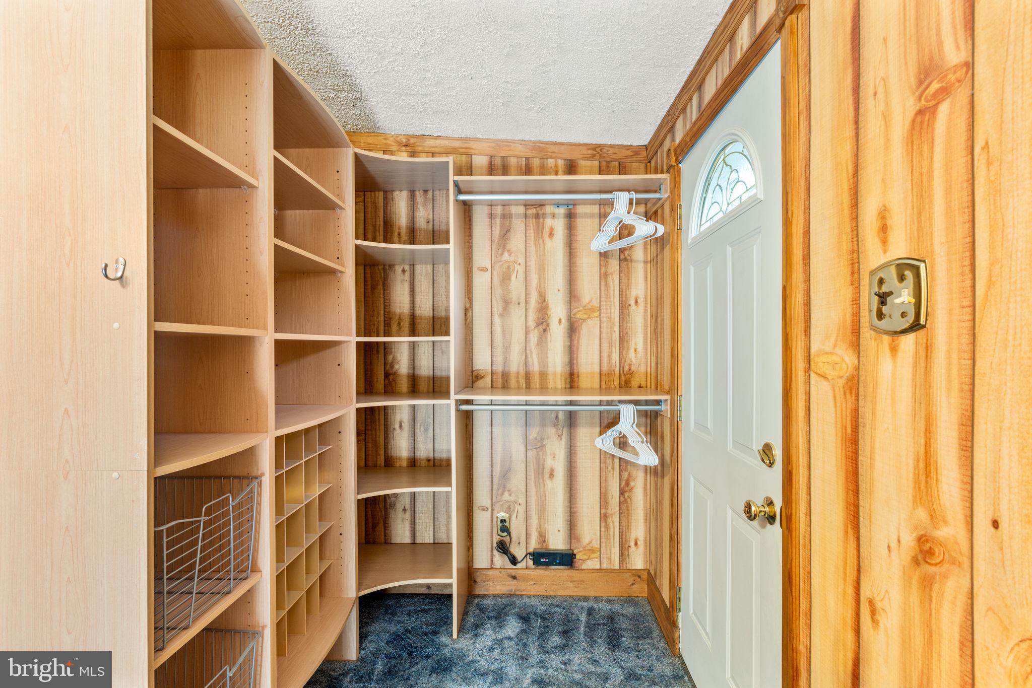 KREWSTOWN - Residential