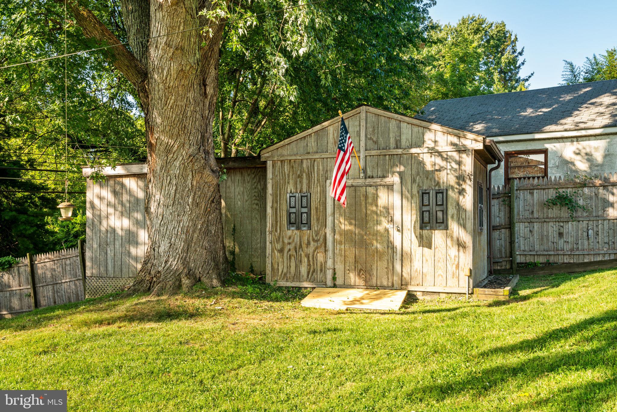 KREWSTOWN - Residential