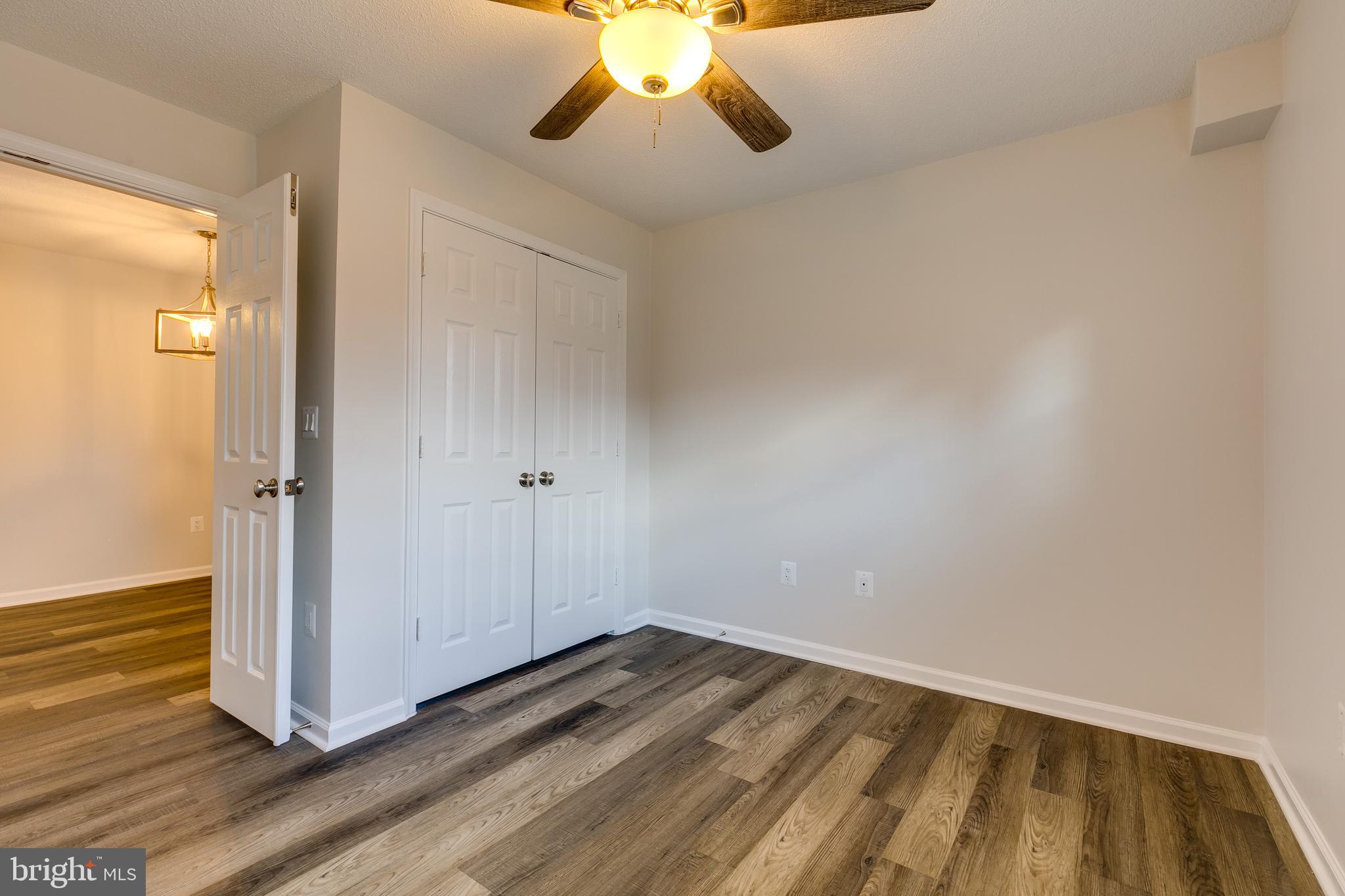 OAK PARK CONDO - Residential Lease