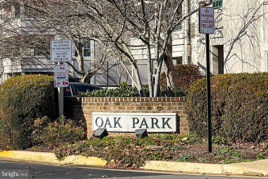 Beautiful Two Bedroom one and a half bath in  sought after Reston Town Center! A spacious Living room with gas fireplace and laminate flooring, Separate dining area . private  patio. Gourmet kitchen complimented by all stainless steel appliances and granite counter tops. The large windows  allow extensive natural light to fill the home year round. \Steps from Reston Town Center entertainment and amenities with countless restaurants, grocery stores, night life, and all the shopping you can imagine. For other entertainment, exercise and fun, Reston has  plenty of outdoor options to include the W&OD bike trail, hiking/running trails & clubs, live music and loads of family fun, Reston Regional Library at walking distance. Reston hospital at your door step. All of this with a short drive to Dulles Airport, walk to Reston  Metro Center. This location is a commuters paradise. PROFESSIONAL PICTURES COMING SOON. Realtor related to owner