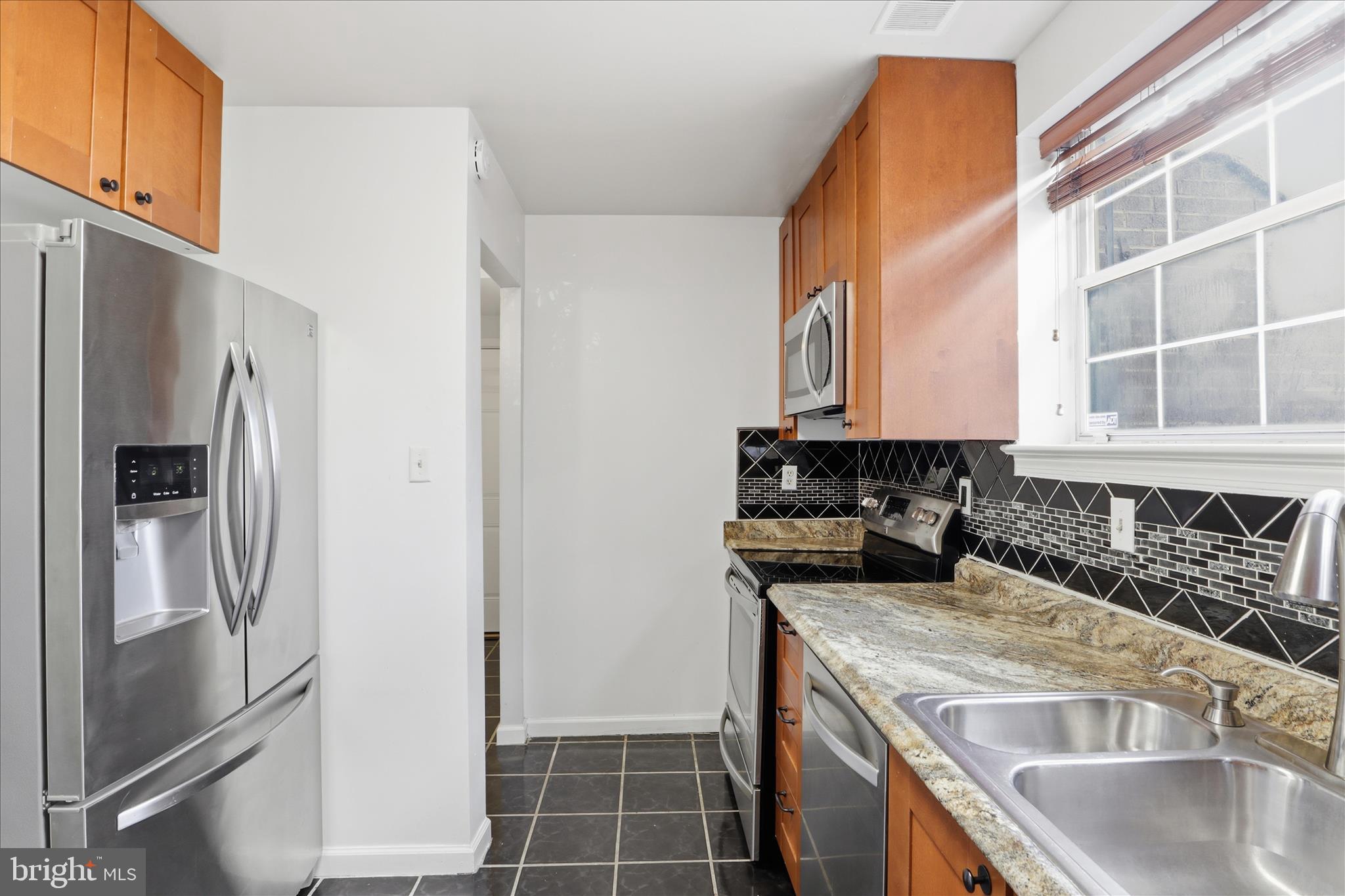 CHERRYWOOD CONDO PHASE V - Residential