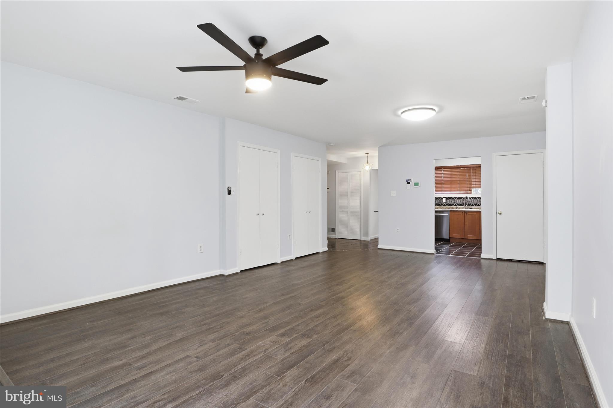 CHERRYWOOD CONDO PHASE V - Residential