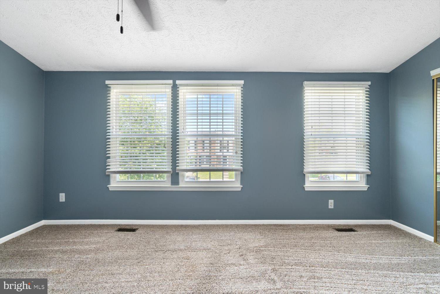 RIDGELYS CHOICE - Residential