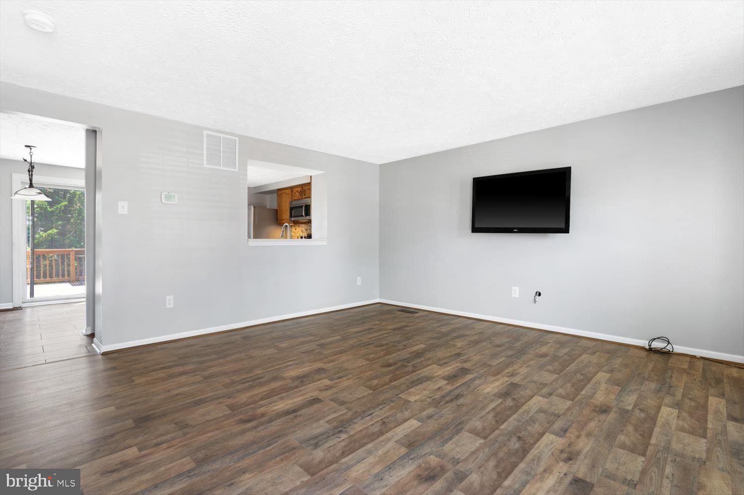 RIDGELYS CHOICE - Residential