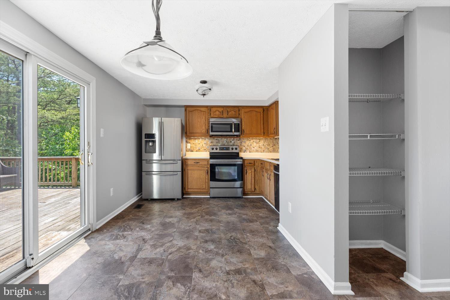 RIDGELYS CHOICE - Residential