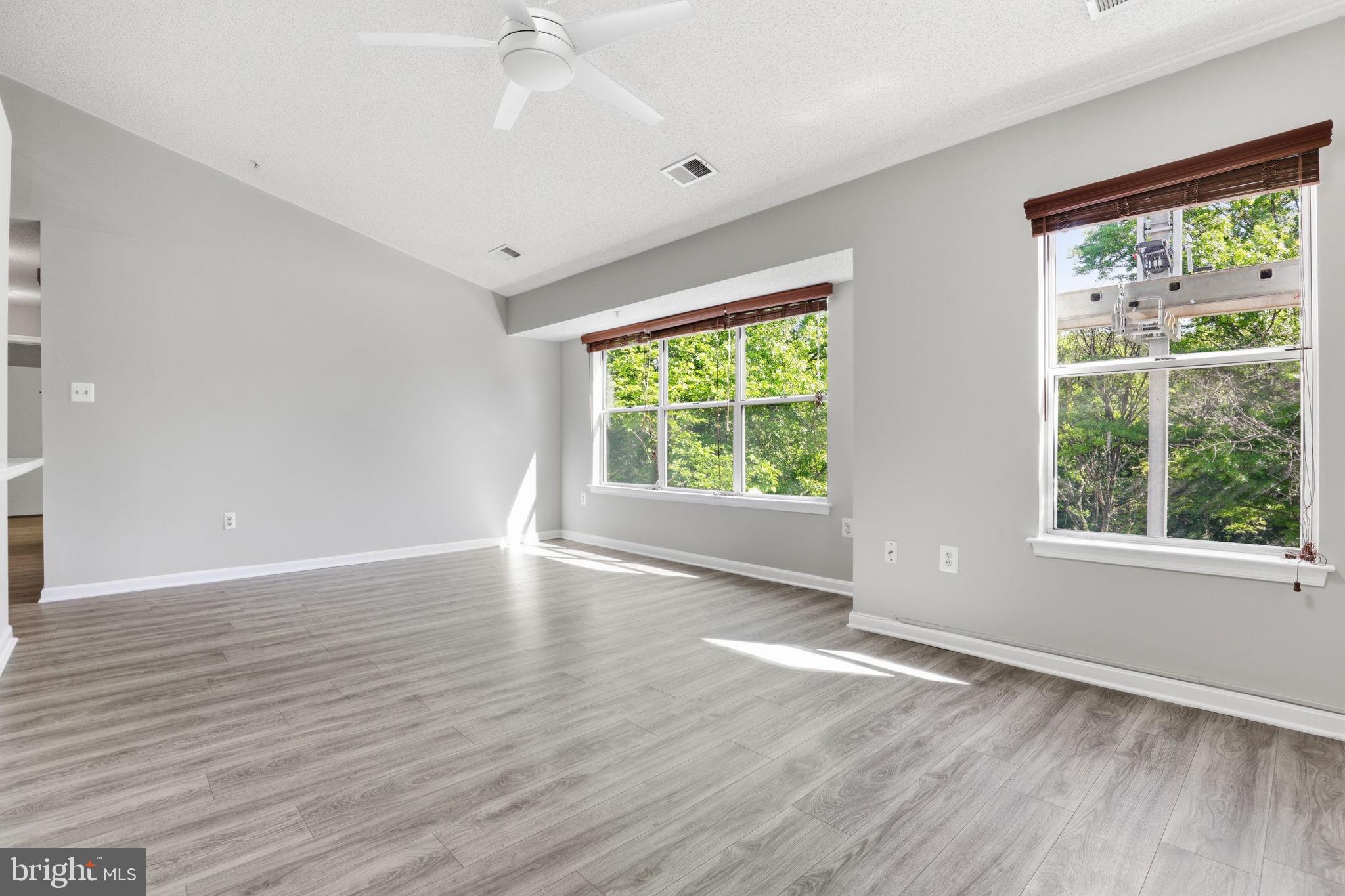 WINTERGATE AT LONGMEAD CROSSING - Residential