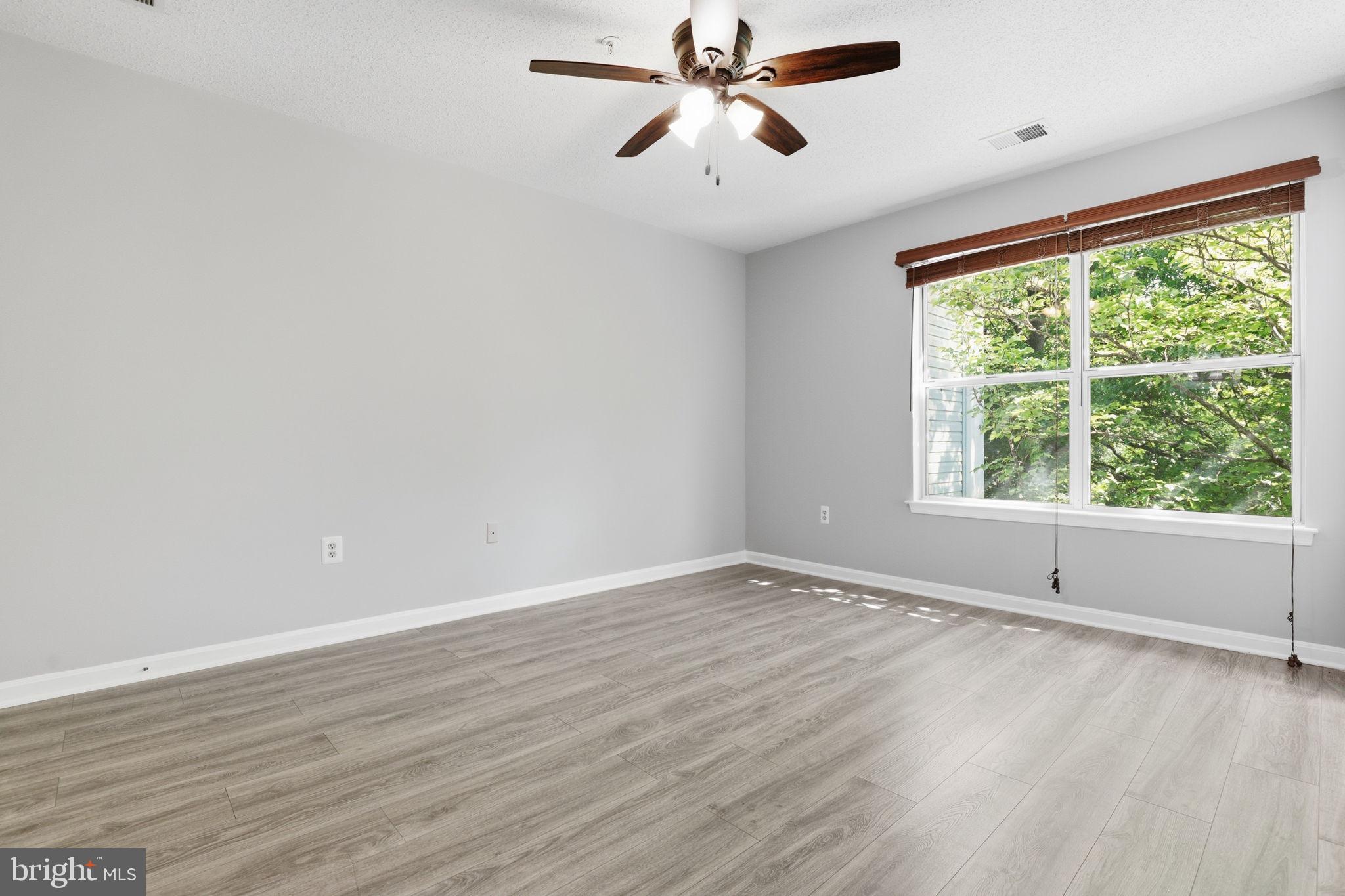WINTERGATE AT LONGMEAD CROSSING - Residential