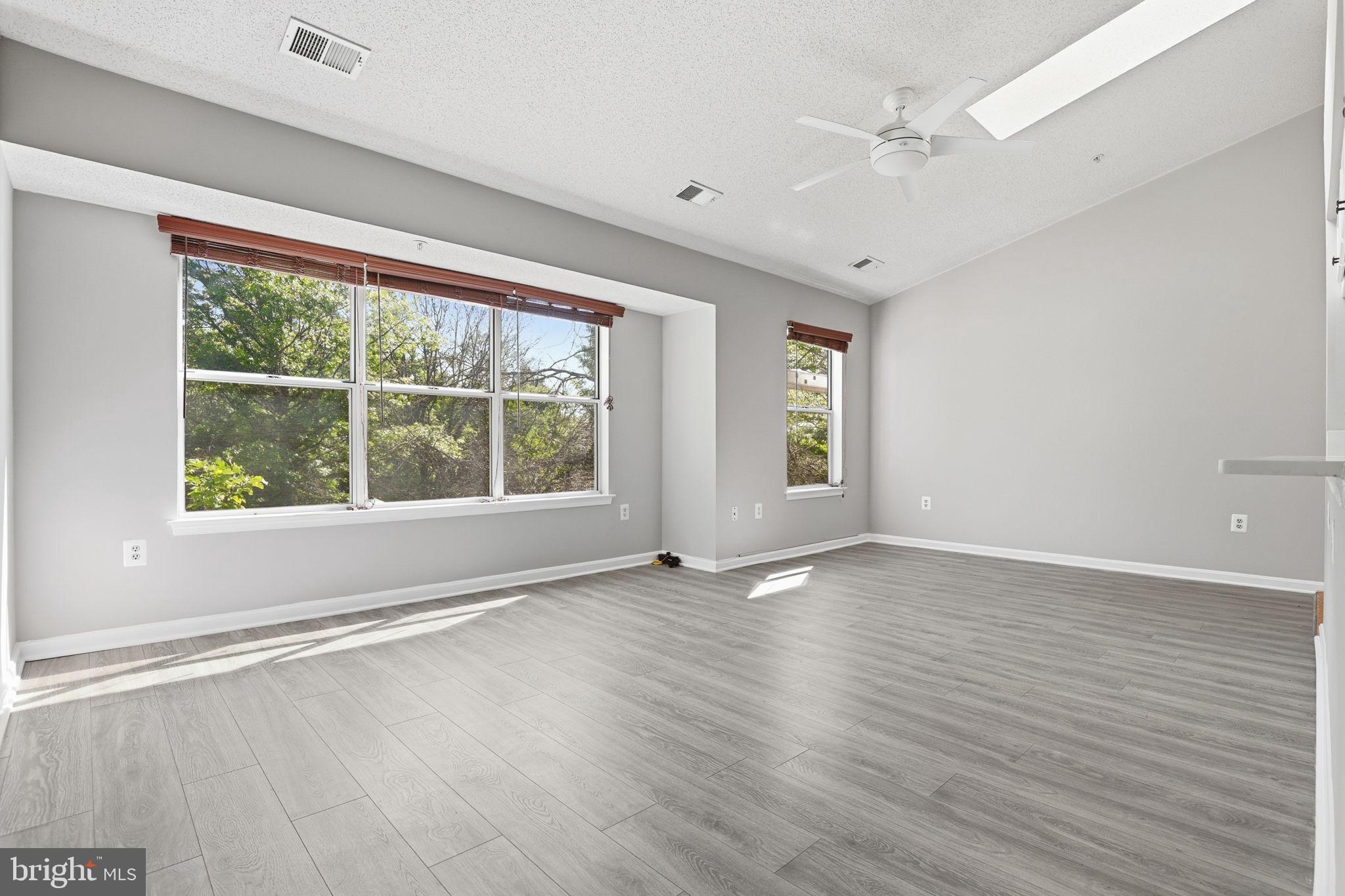 WINTERGATE AT LONGMEAD CROSSING - Residential