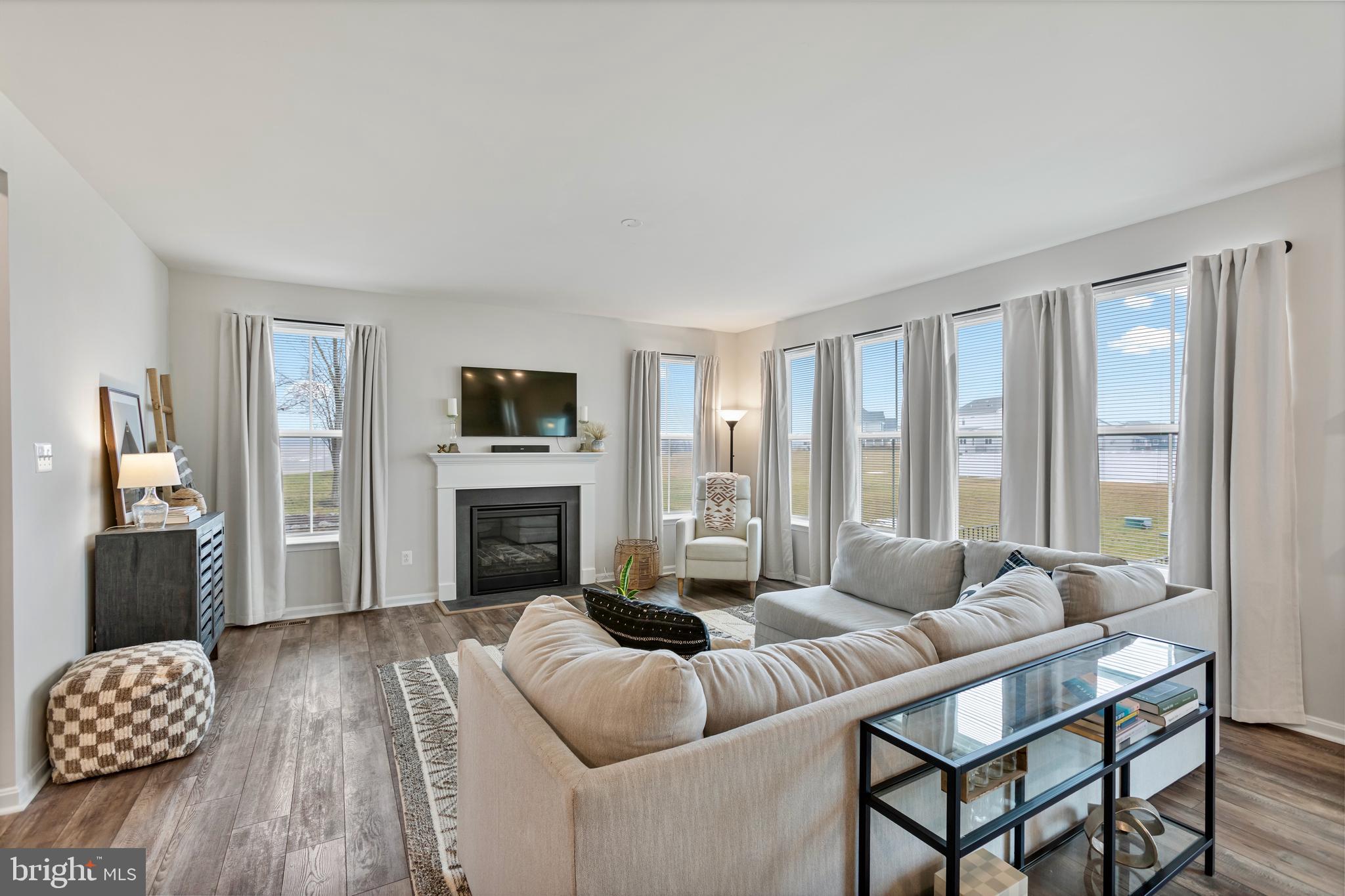 HARVEST HILLS - Residential