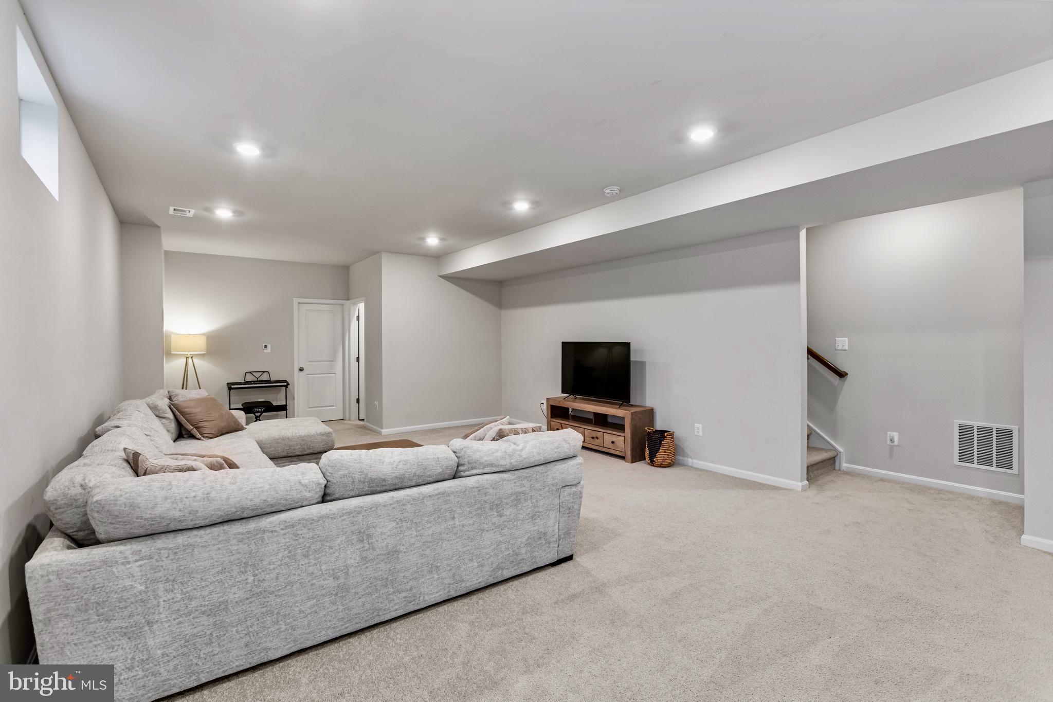 HARVEST HILLS - Residential