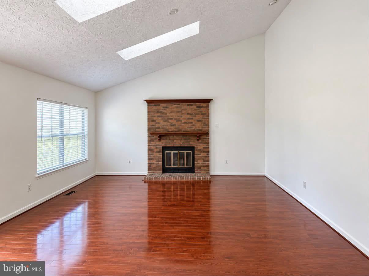 7707 WILLOW HILL DRIVE