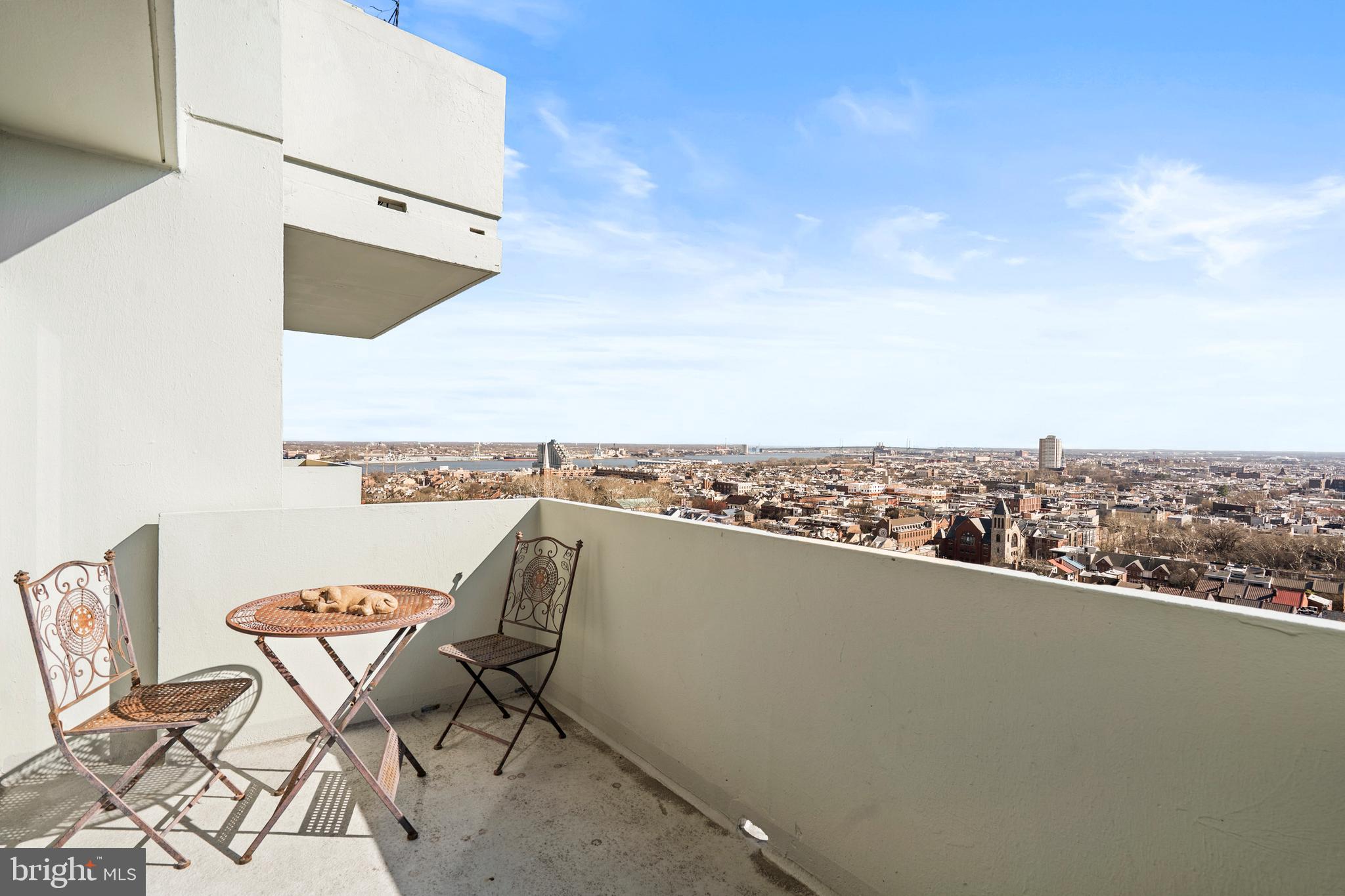 WASHINGTON SQ WEST - Residential