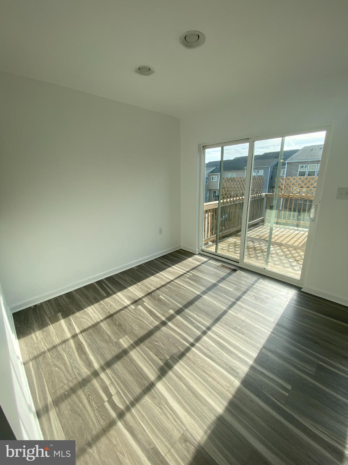 STONEBROOK VILLAGE - Residential Lease