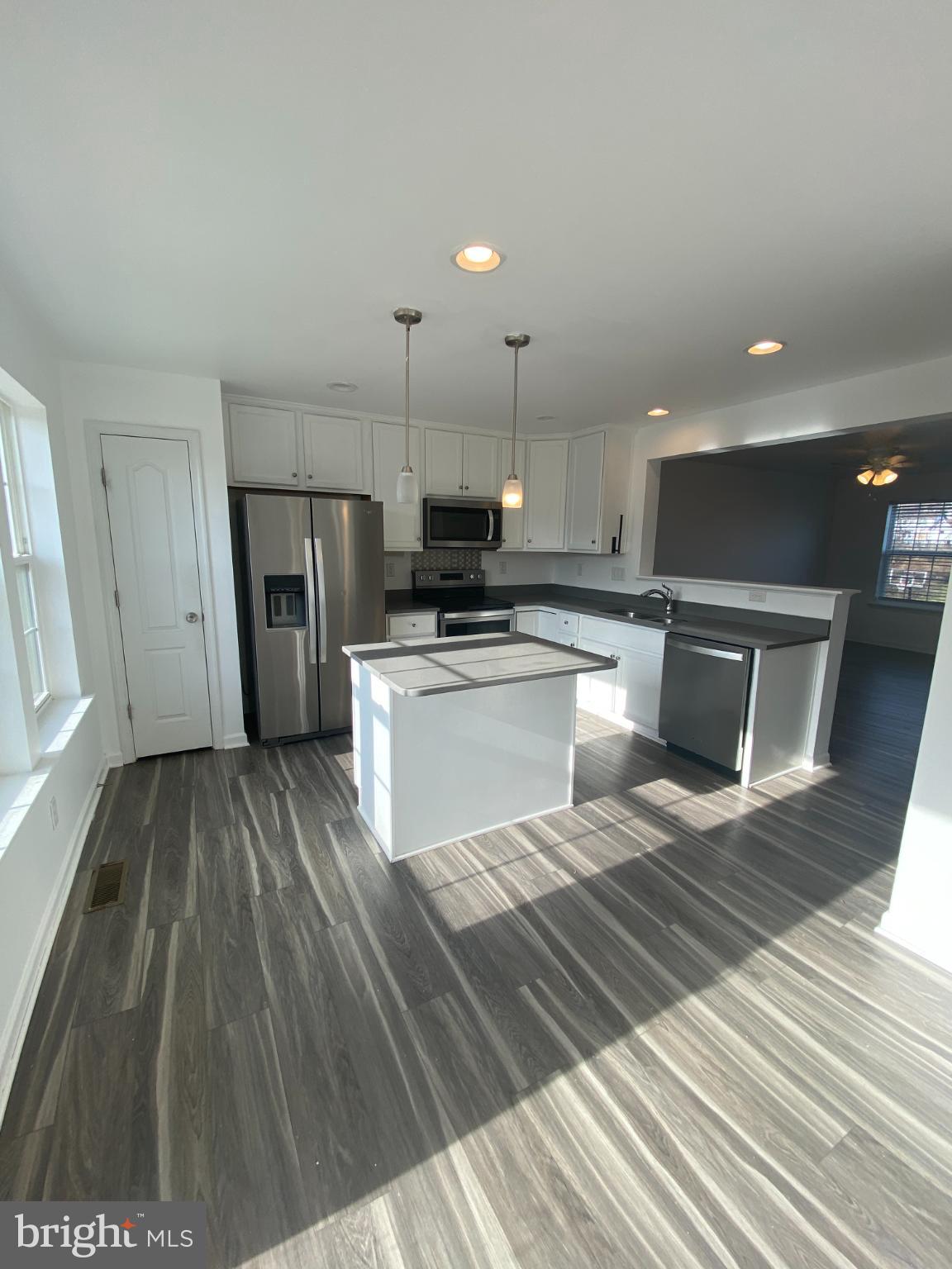 STONEBROOK VILLAGE - Residential Lease