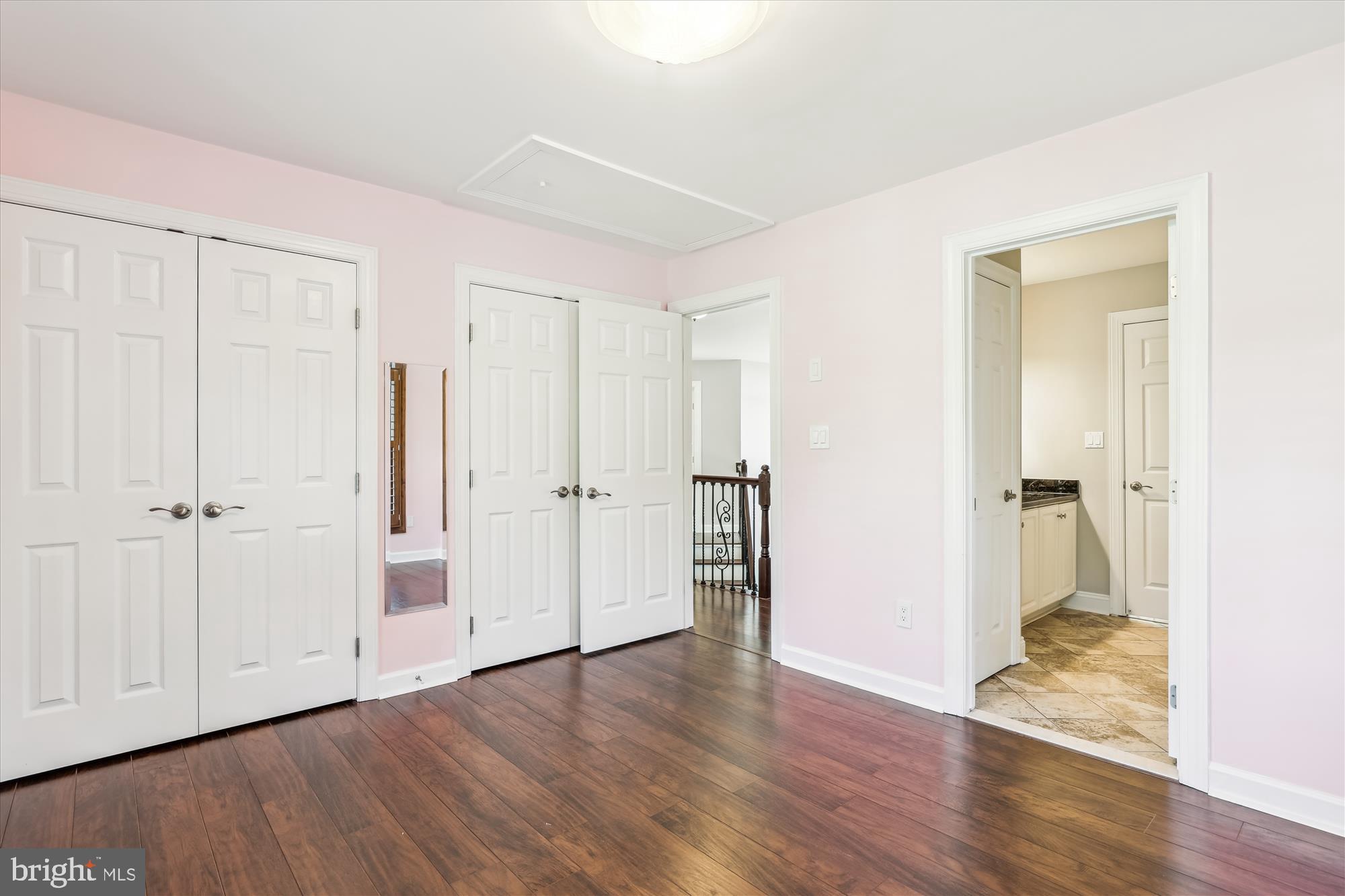 PINEY RUN MEADOW - Residential