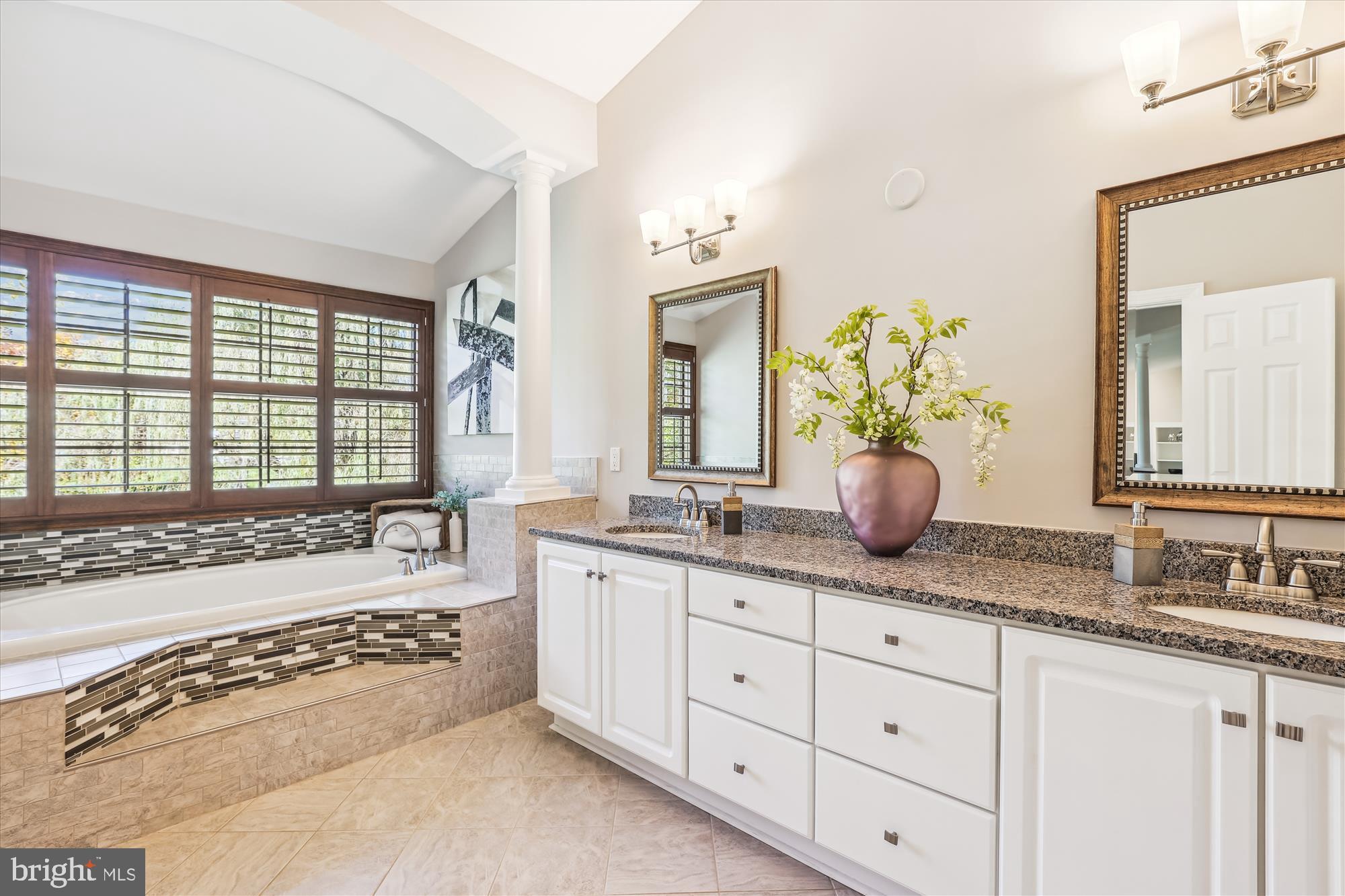 PINEY RUN MEADOW - Residential