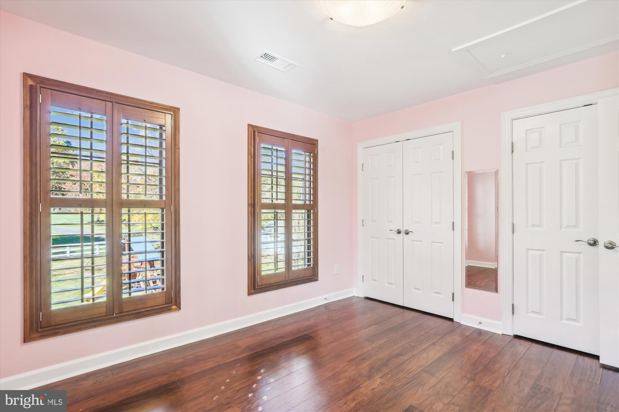 PINEY RUN MEADOW - Residential