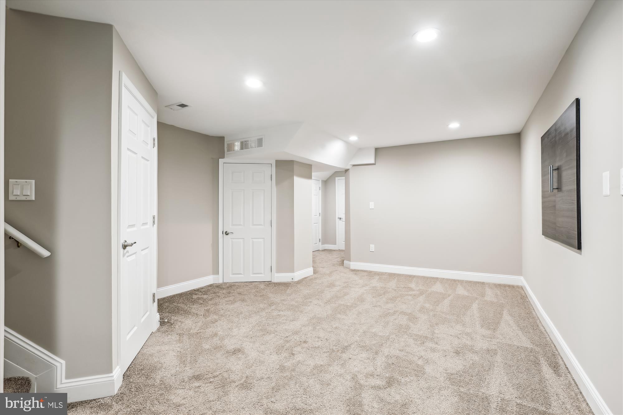 PINEY RUN MEADOW - Residential