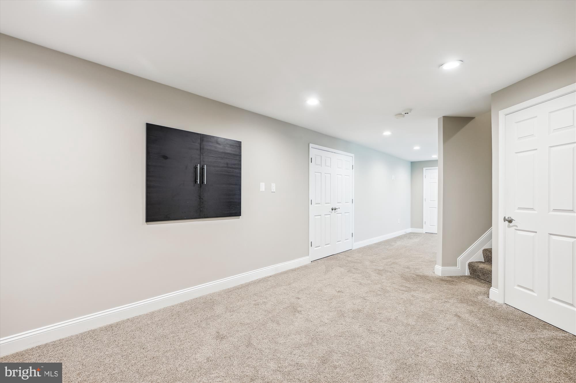 PINEY RUN MEADOW - Residential