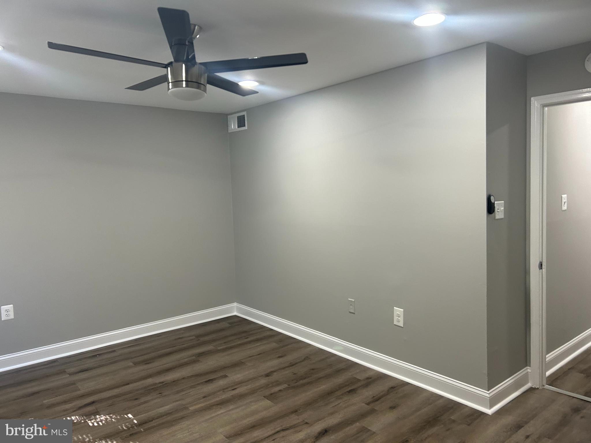 BETHESDA PARK - Residential Lease