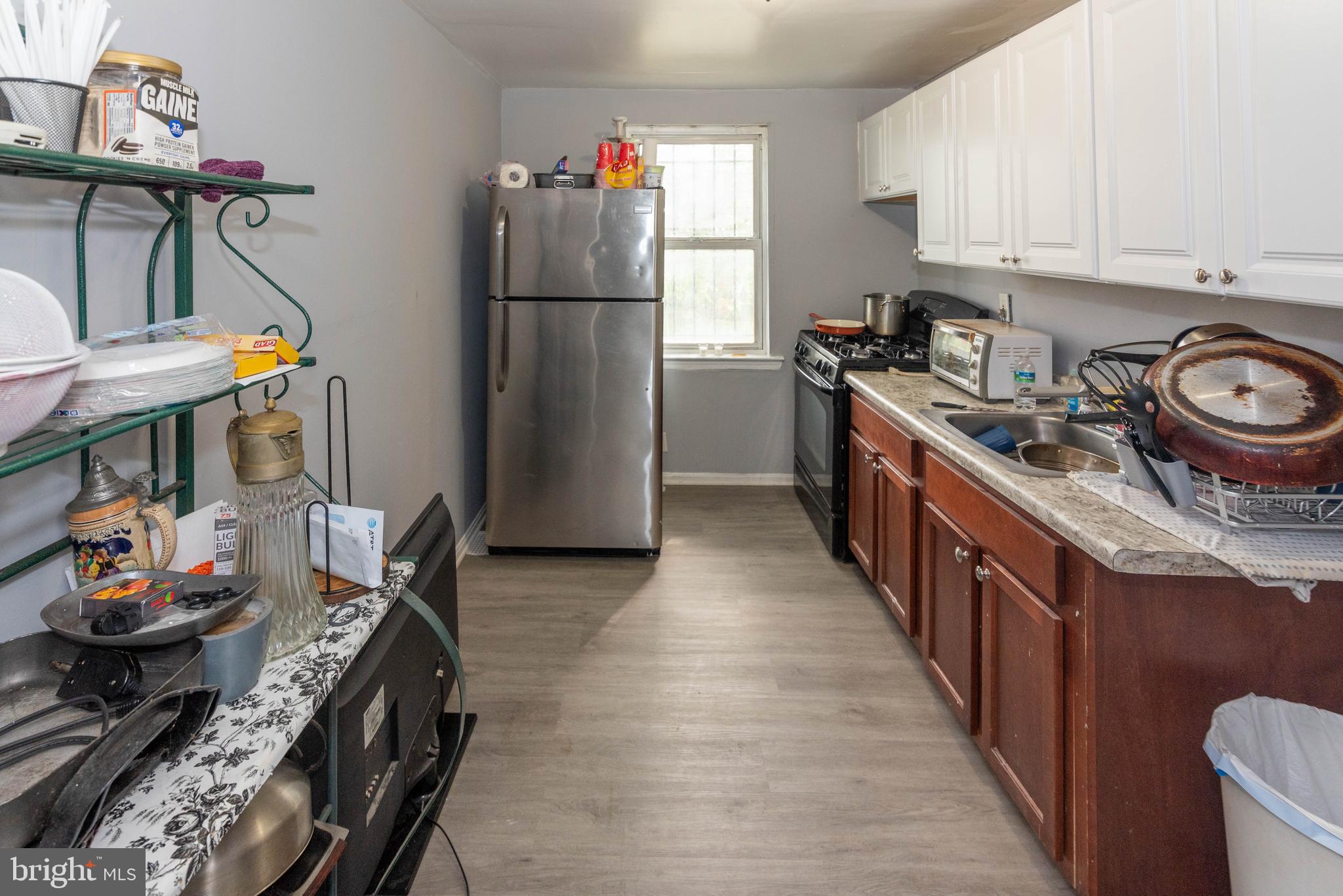 CHERRY HILL - Residential