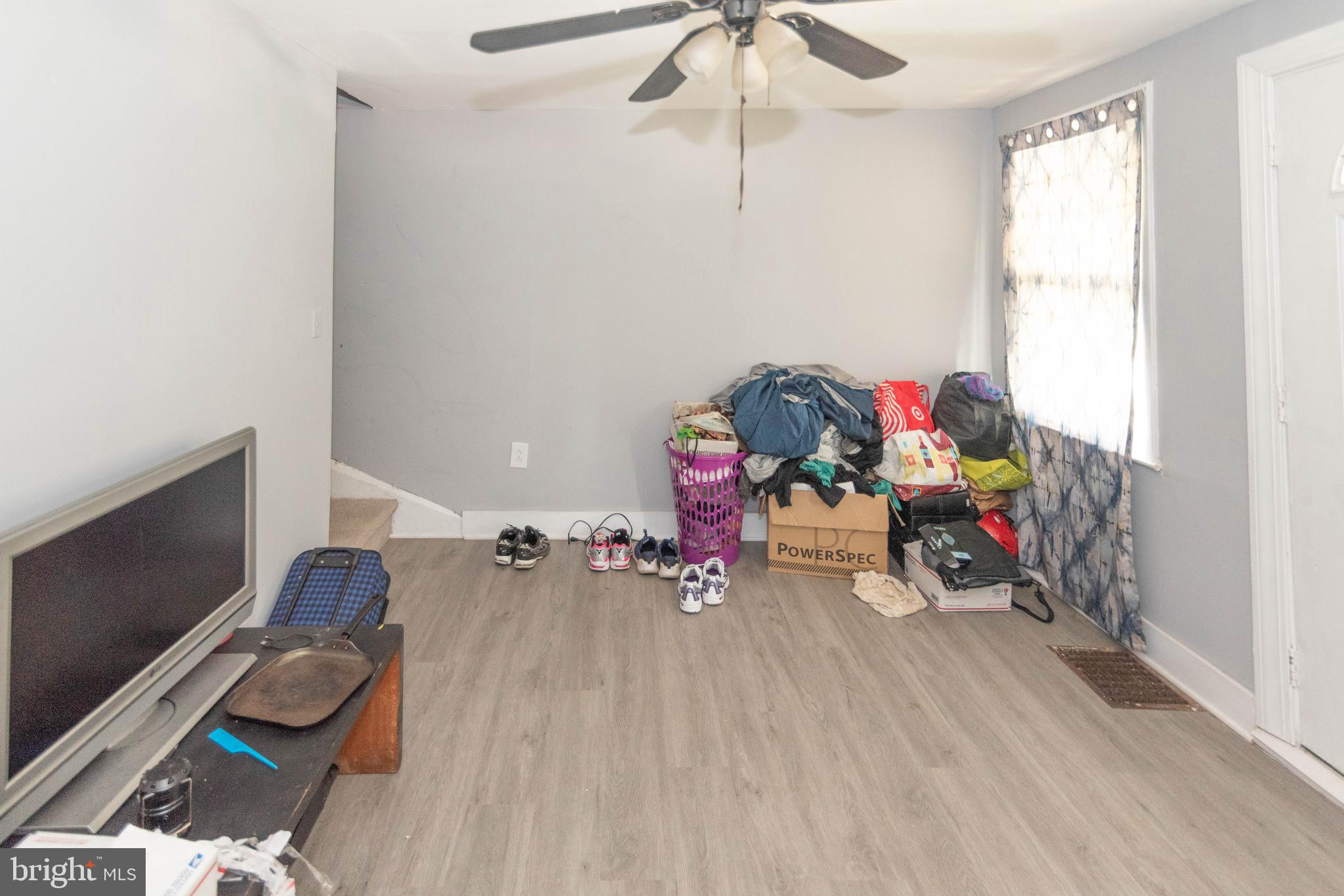 CHERRY HILL - Residential
